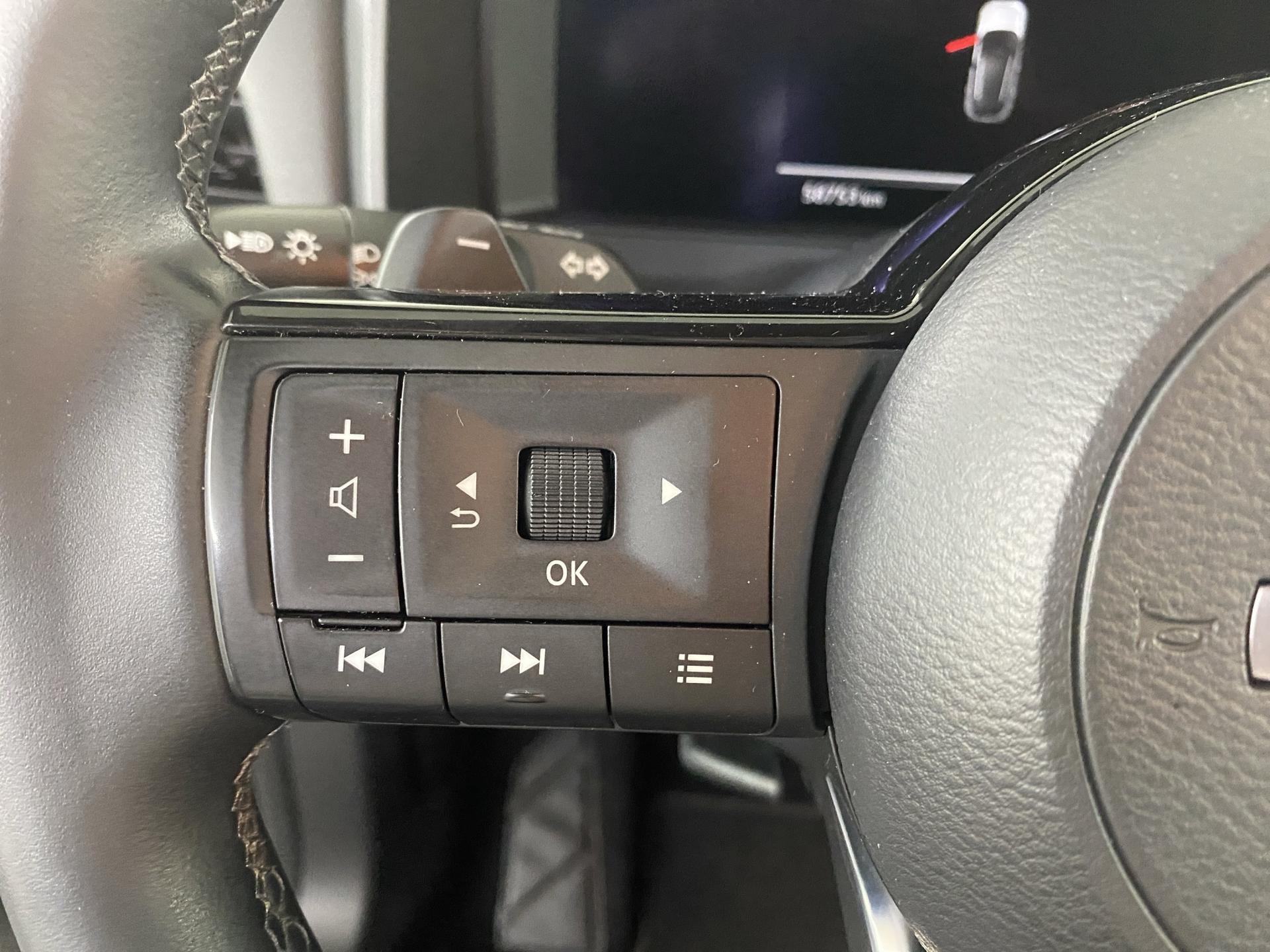NISSAN Qashqai 1.3 DIG-T MHEV N-Connecta Xtronic-image-20