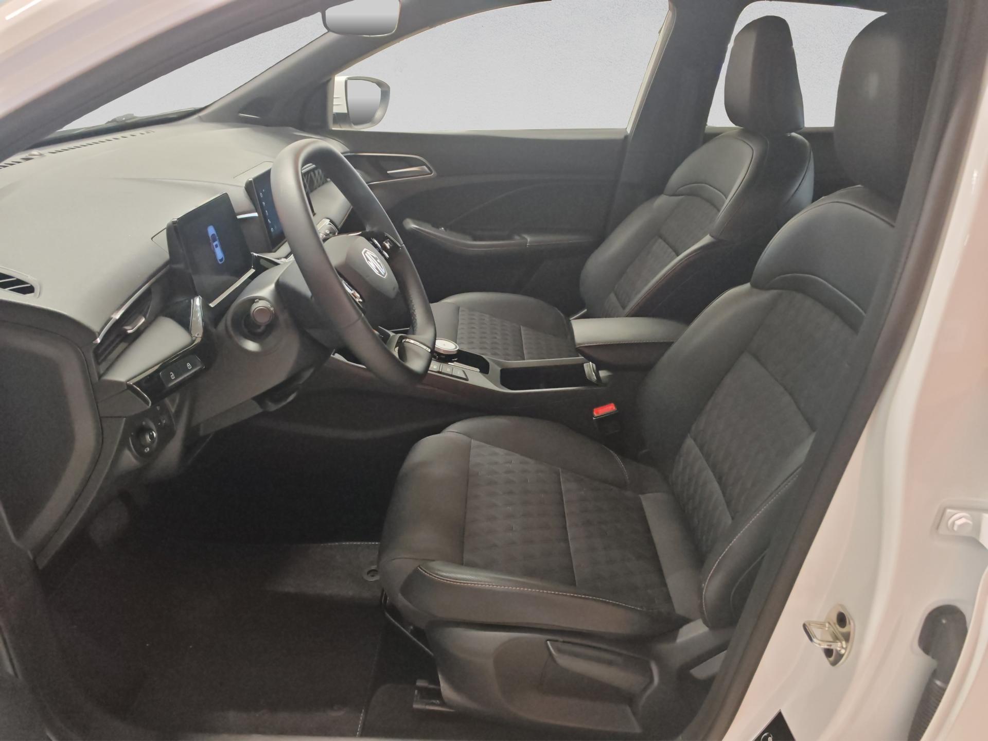 MG 3 1.5 Hybrid Luxury Aut.-image-8