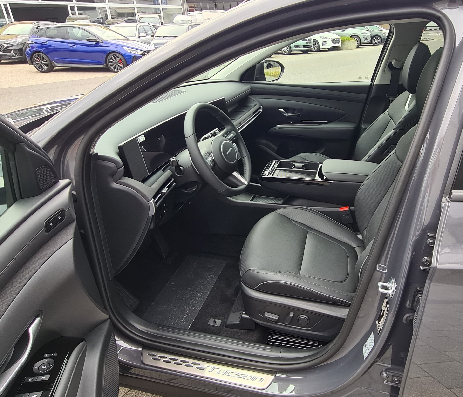 HYUNDAI Tucson 1.6 TGDI PHEV Vertex Swiss Edition 4WD-image-10