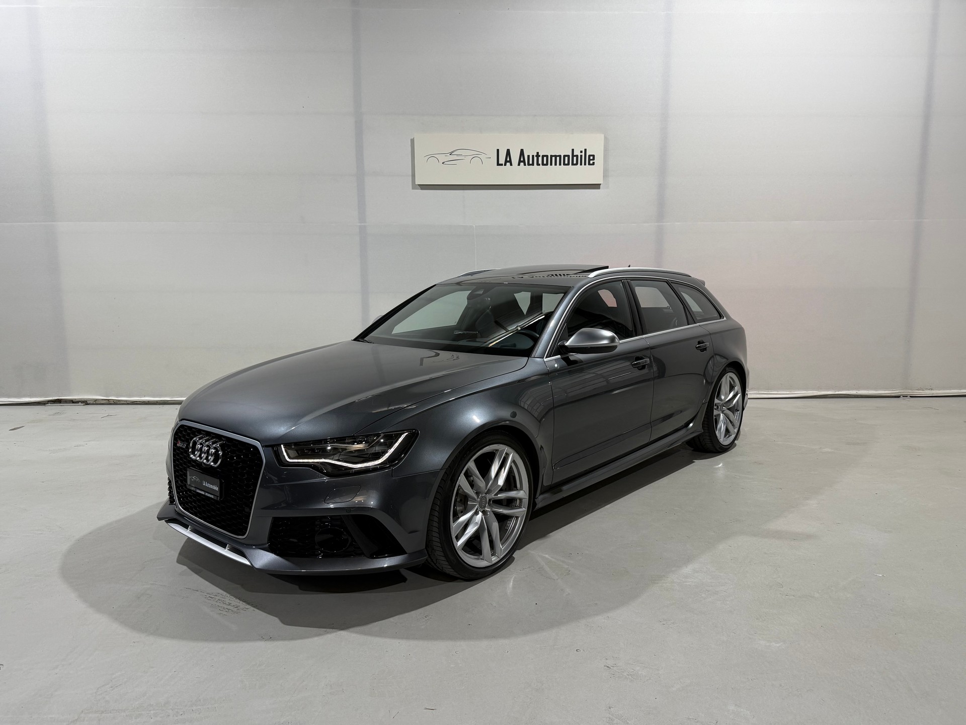 AUDI RS6 Avant 4.0 TFSI V8 quattro Tiptronic-image-0