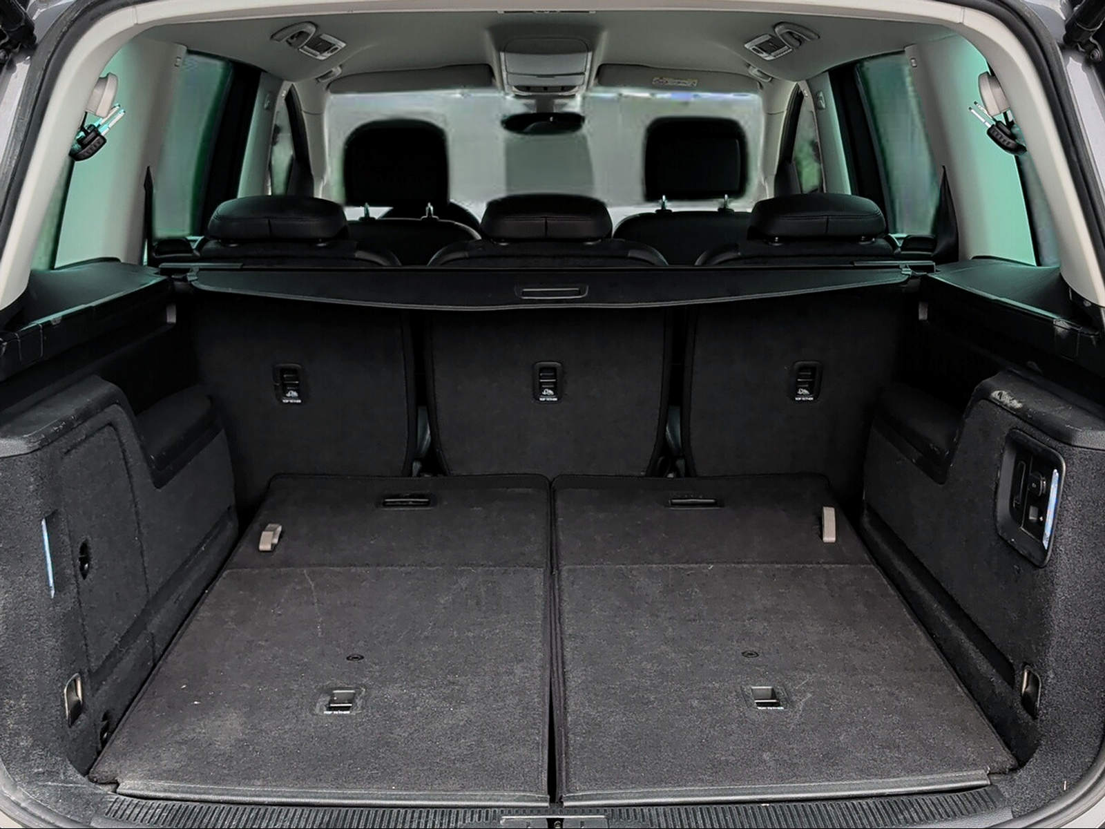 VW Sharan 1.4 TSI BlMT Highline DSG-image-11
