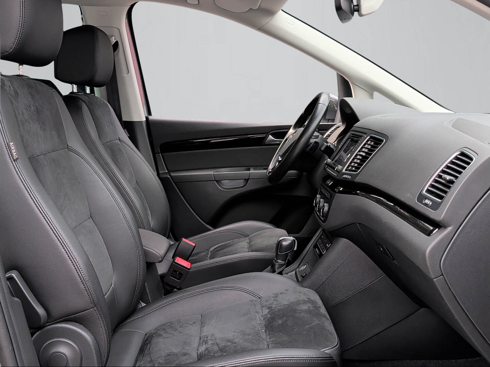 VW Sharan 1.4 TSI BlMT Highline DSG-image-6