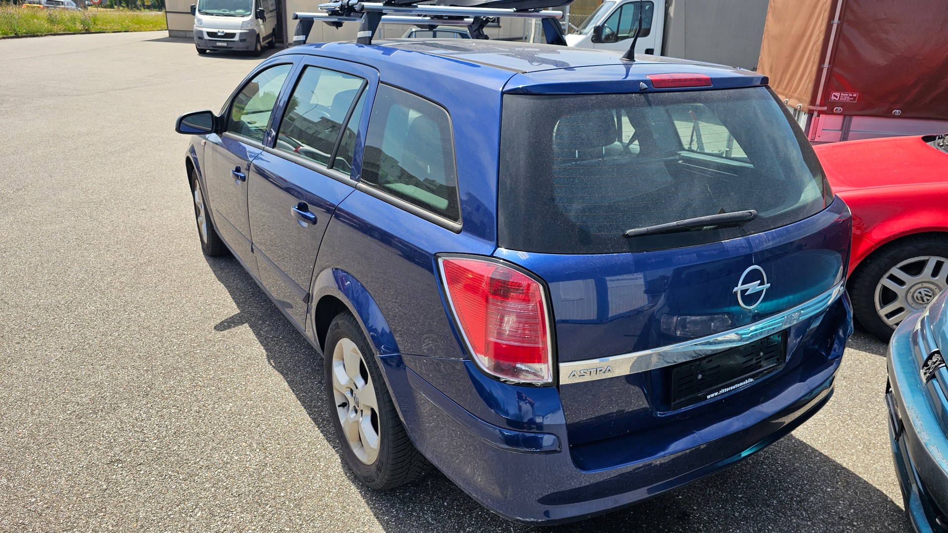 OPEL Astra Caravan 1.8i 16V Sport-image-3