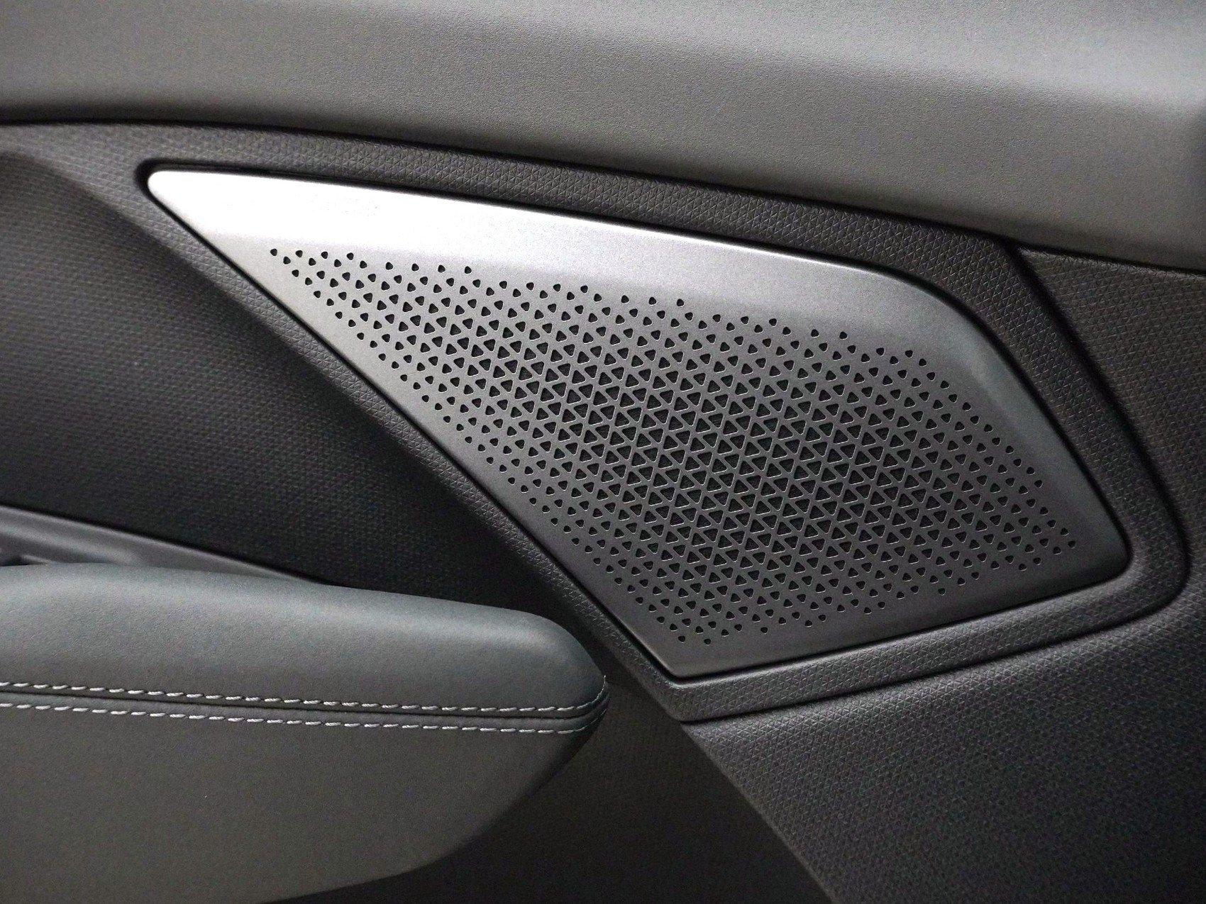 CUPRA Terramar 2.0 TSI VZ 4Drive DSG-image-17