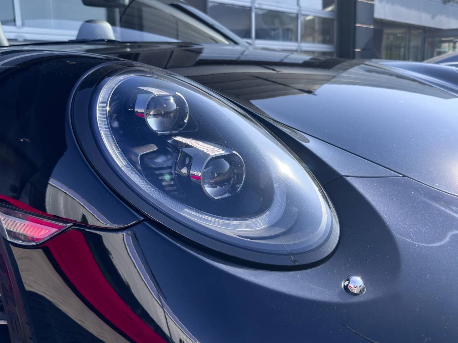 PORSCHE 911 Turbo Cabriolet-image-15