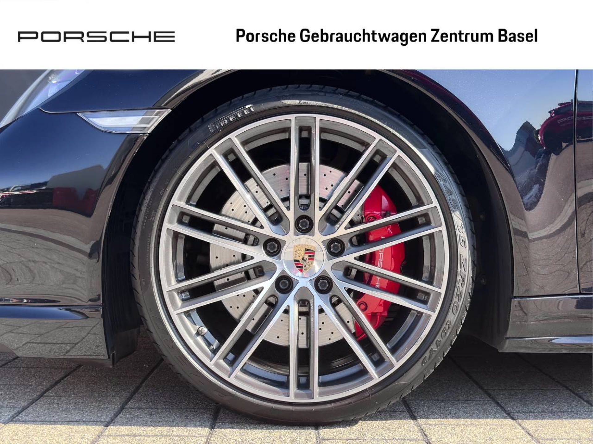PORSCHE 911 Turbo Cabriolet-image-5