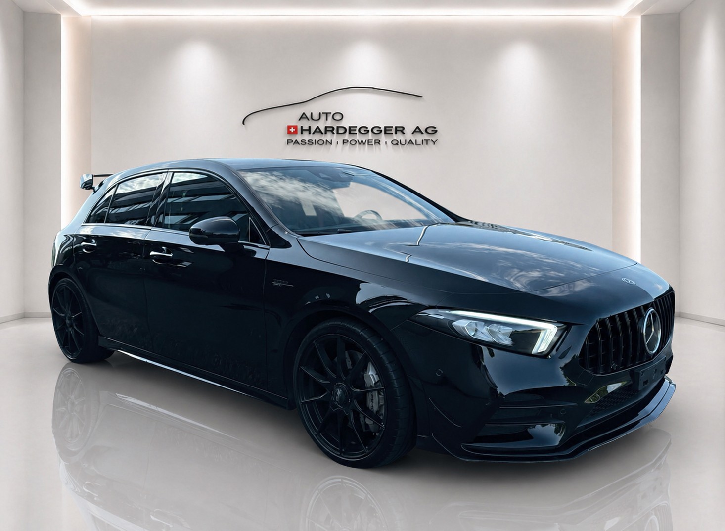 MERCEDES-BENZ A 35 AMG 4Matic Speedshift inkl. Garantie-image-0