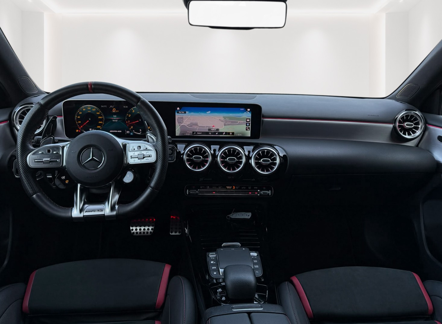 MERCEDES-BENZ A 35 AMG 4Matic Speedshift inkl. Garantie-image-10