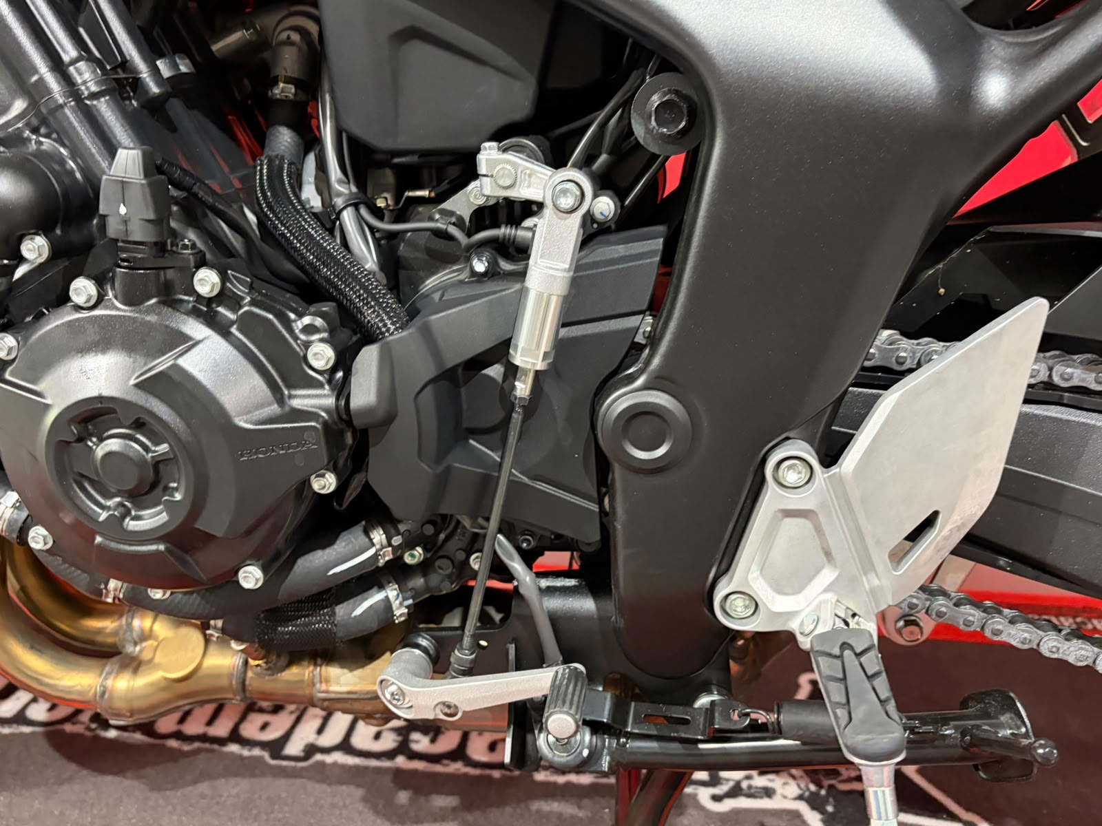 HONDA CB1000GT *Neufahrzeug* Grand Prix Red*-image-7