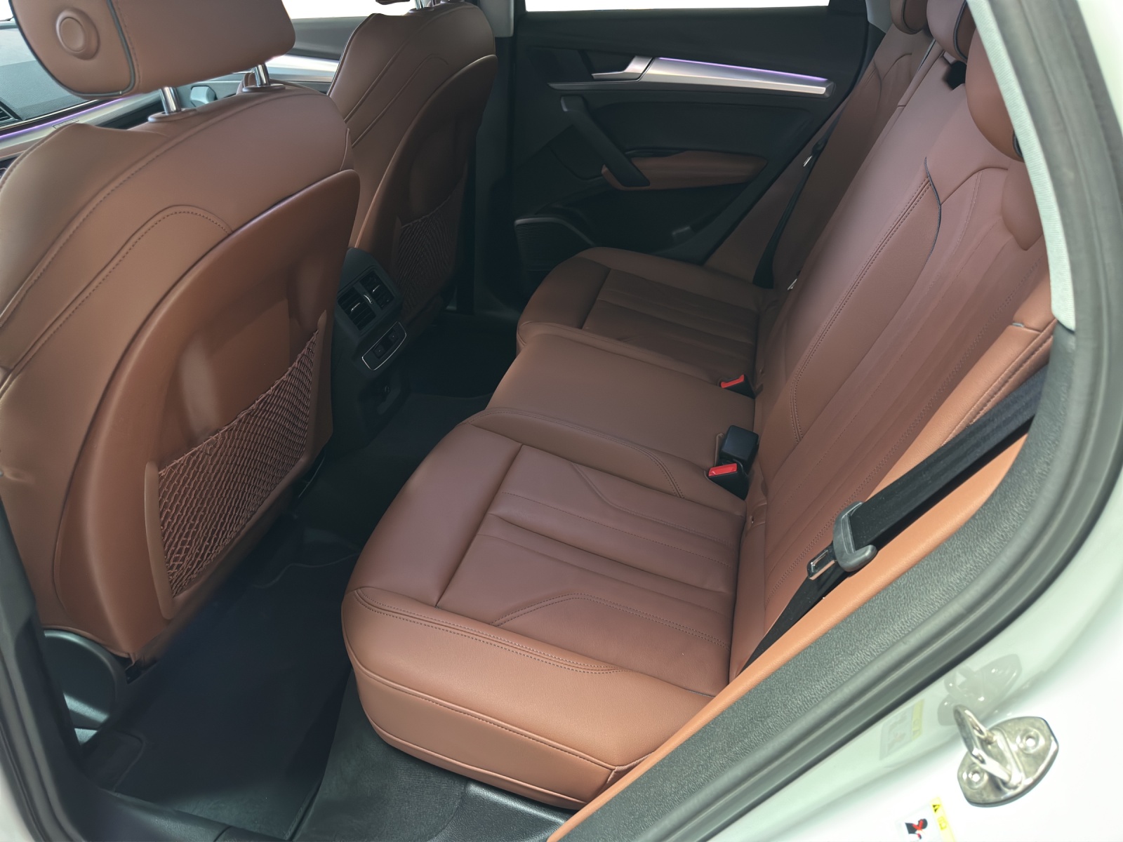 AUDI Q5 Sportback 45 TFSI S line quattro S-tronic-image-11