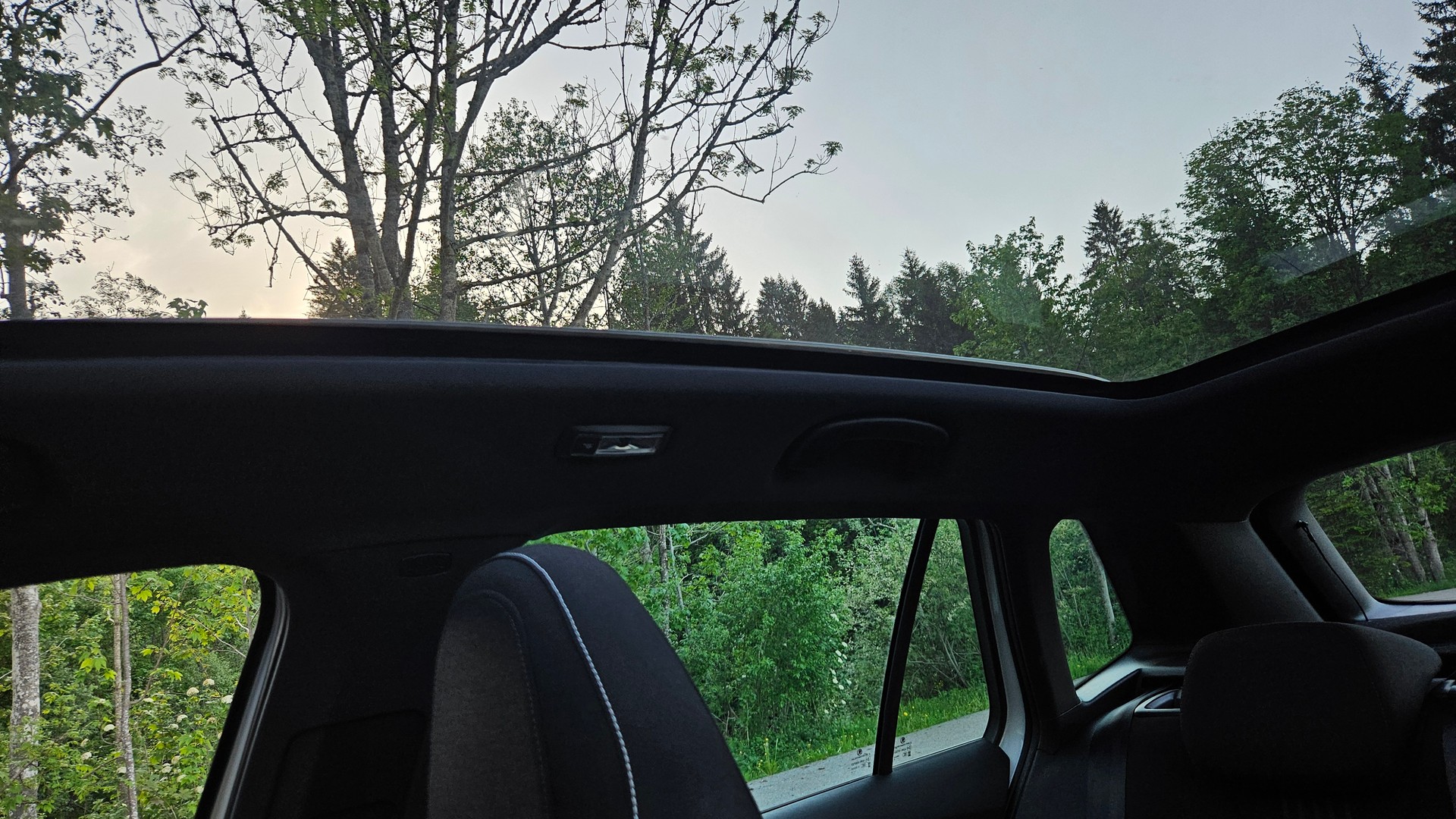 SKODA 1.5 TSI Monte Carlo DSG-image-9