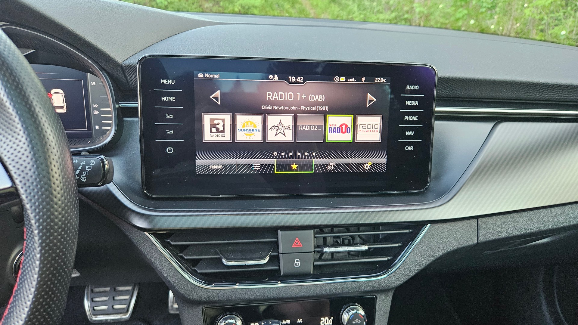 SKODA 1.5 TSI Monte Carlo DSG-image-7