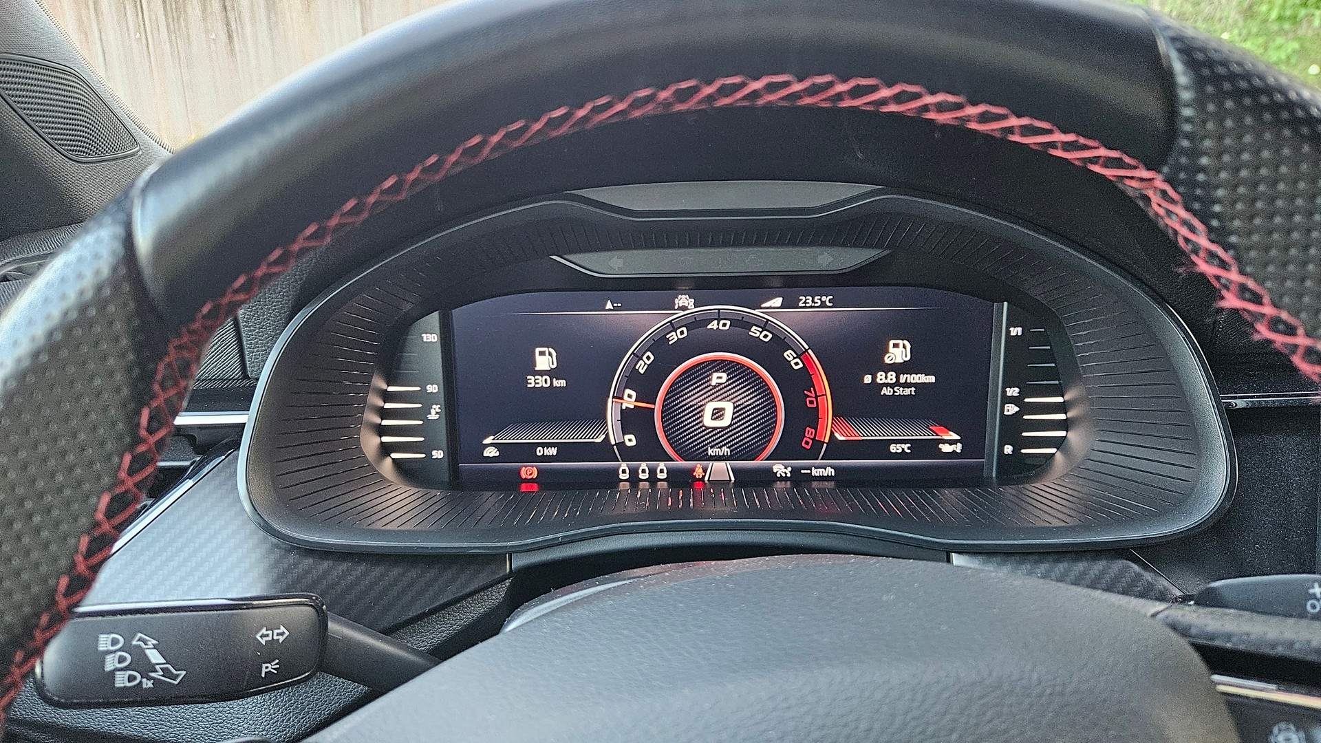 SKODA 1.5 TSI Monte Carlo DSG-image-8