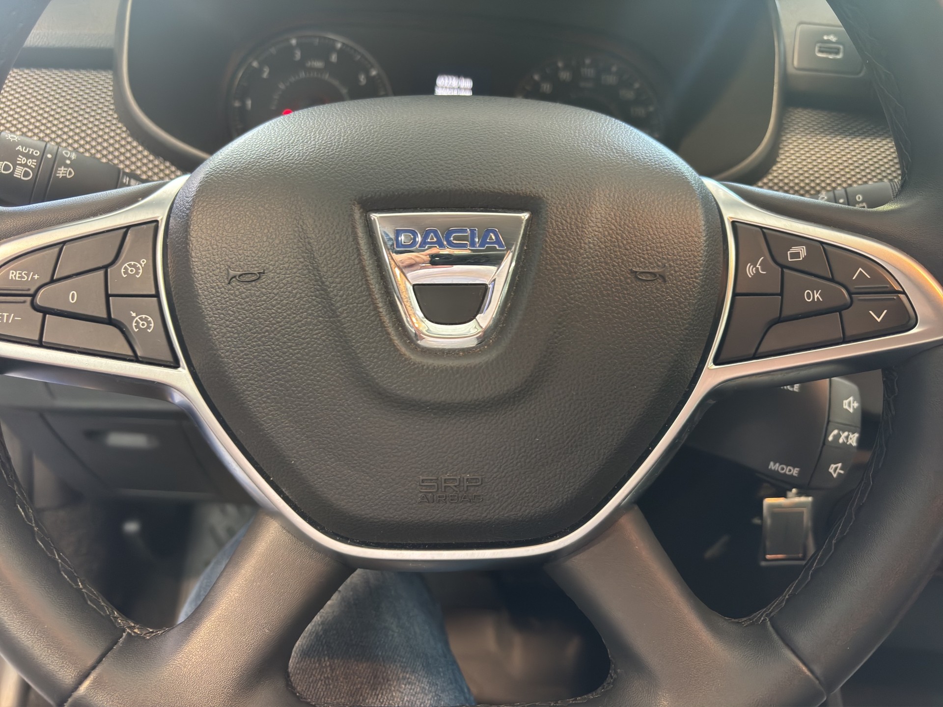 DACIA Sandero Stepway TCe 90 Comfort-image-9