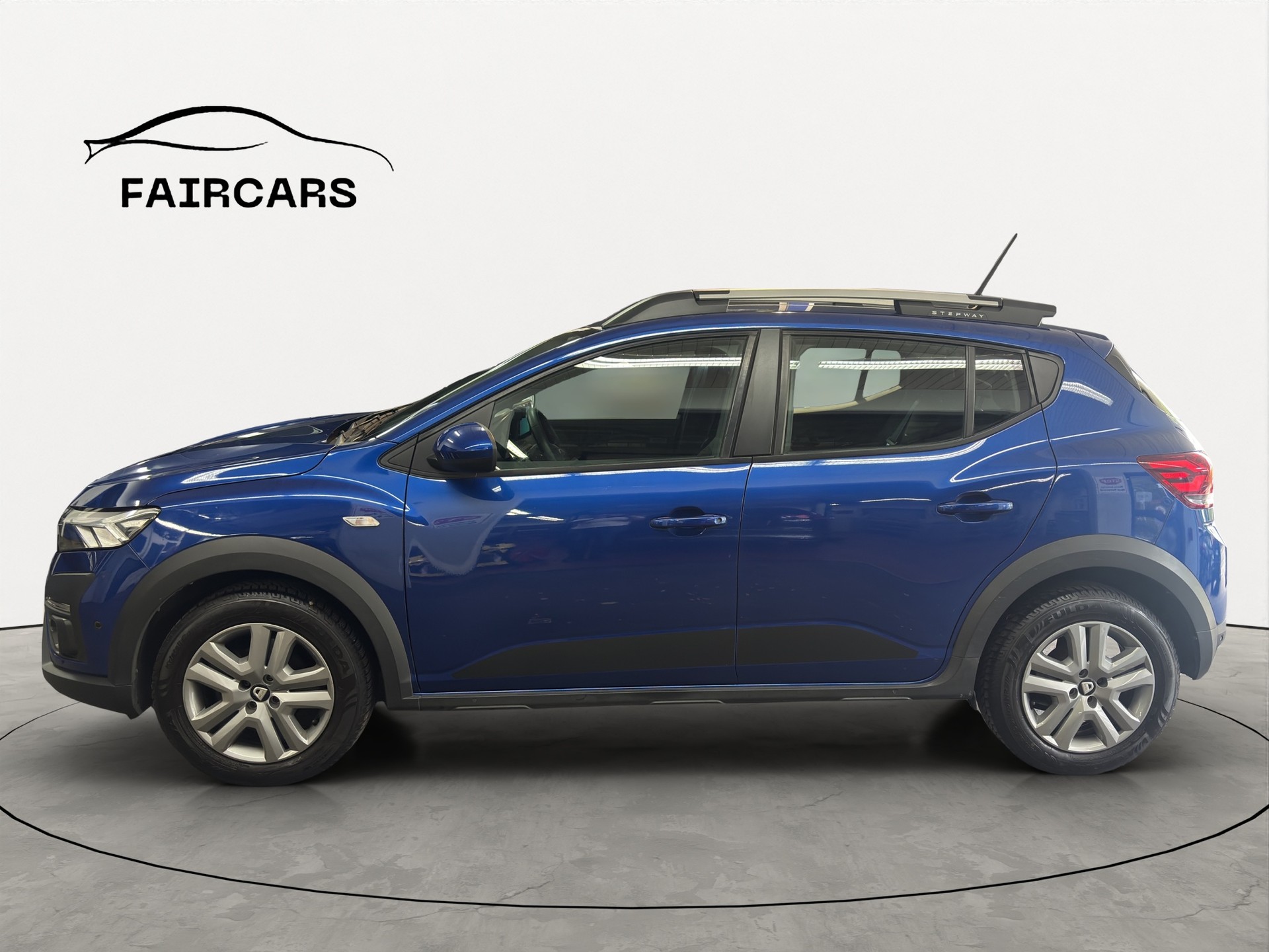 DACIA Sandero Stepway TCe 90 Comfort-image-2