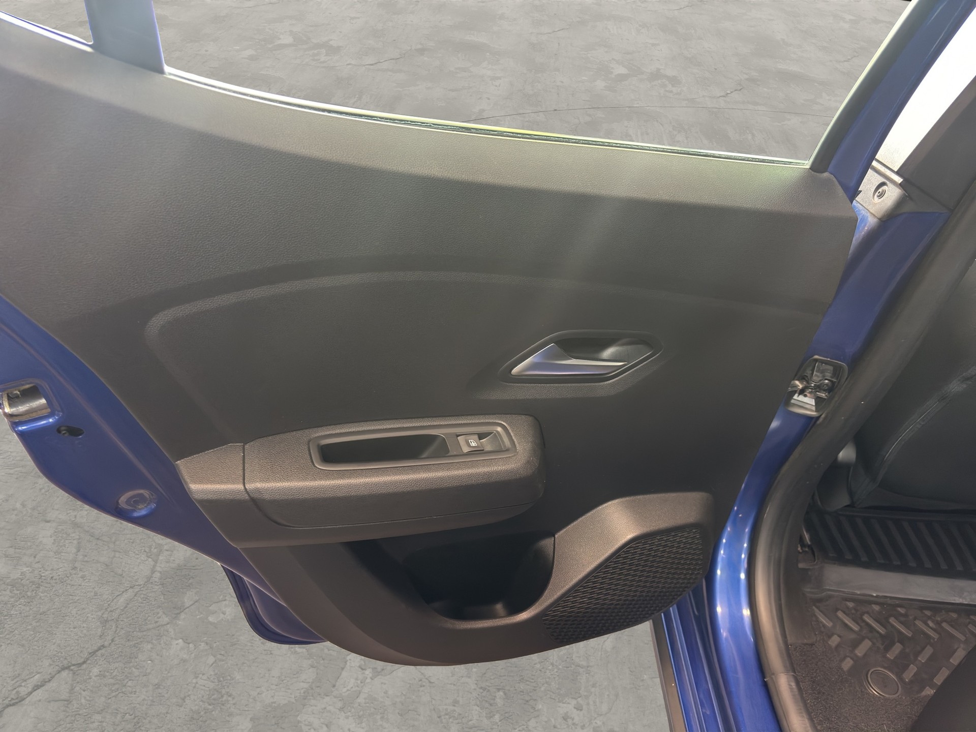 DACIA Sandero Stepway TCe 90 Comfort-image-18