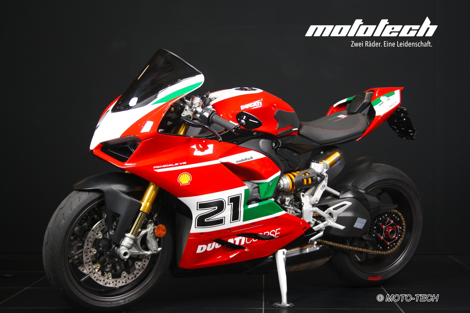 DUCATI Panigale V2 Bayliss 1st Champion 20th Anniversary-image-5