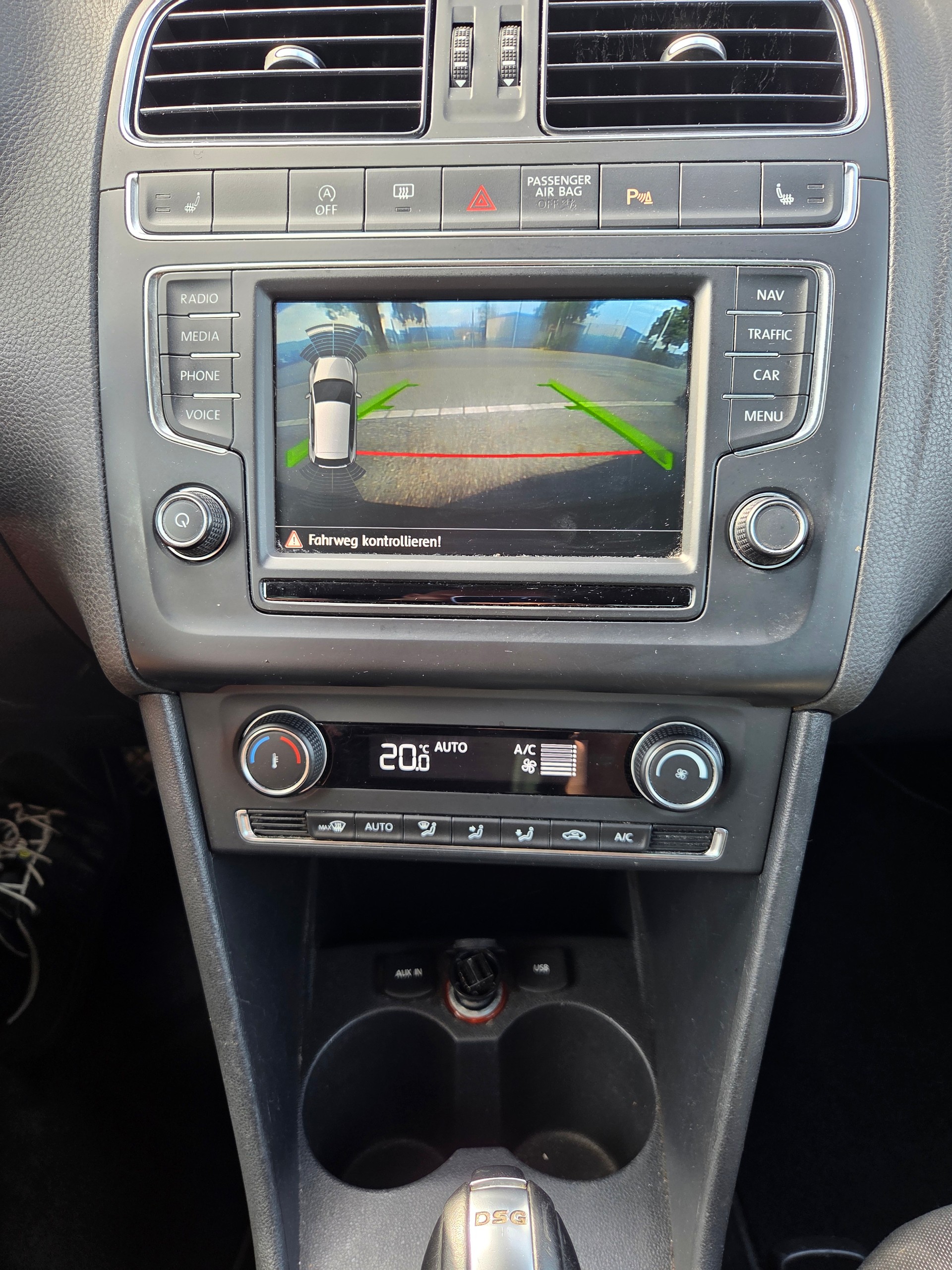 VW Polo 1.2 TSI BMT Comfortline DSG-image-9