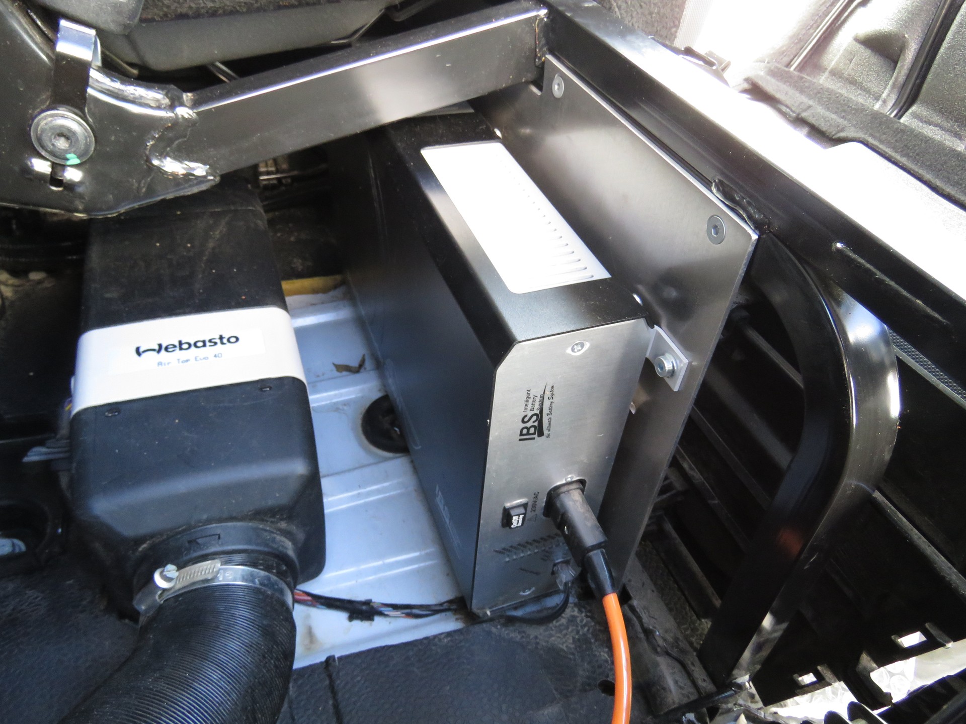 OPEL Movano 2.3 CDTI 3.5t L2H2 (NL 1'310 kg, AHK 2.5 t)-image-15