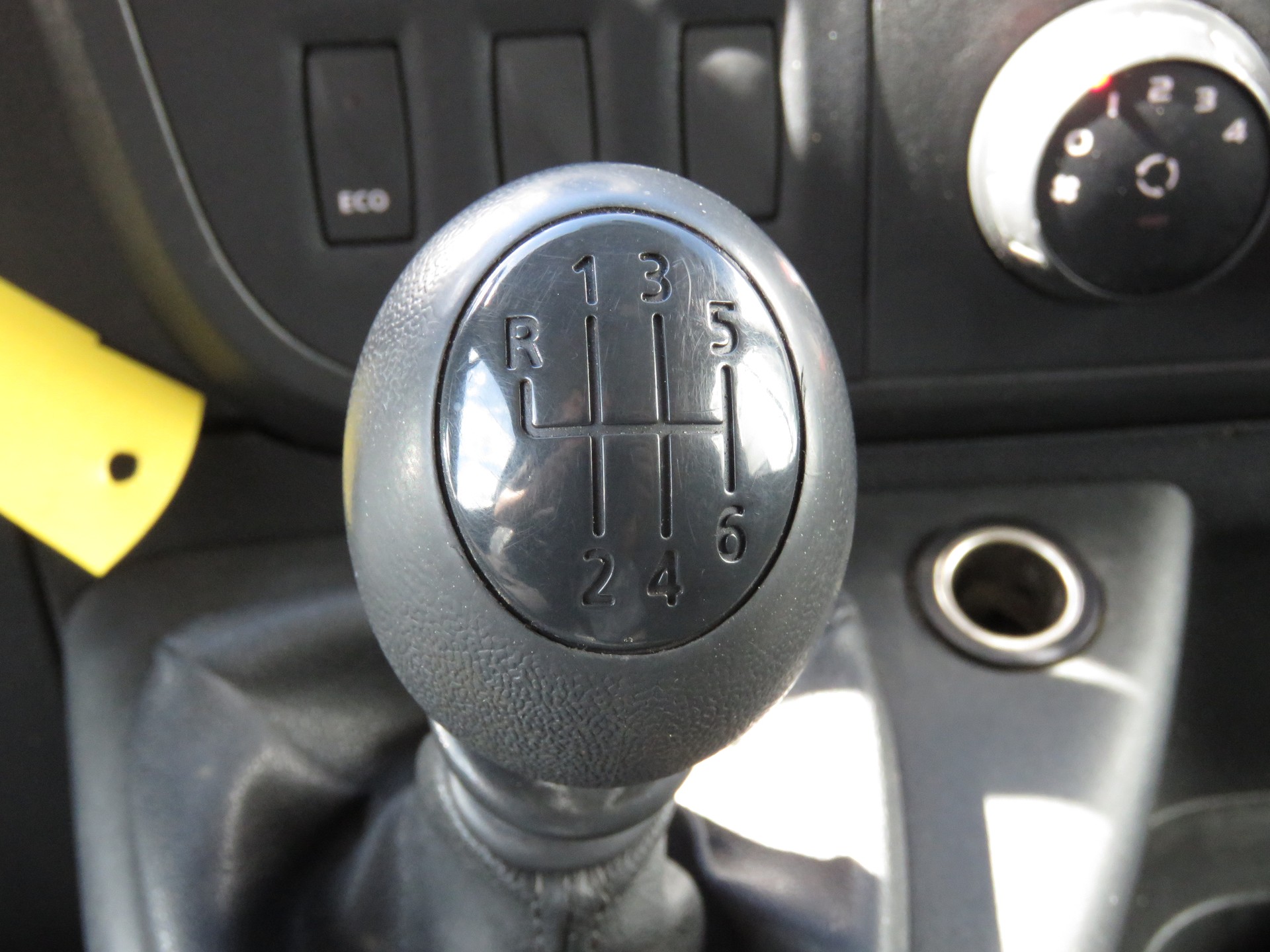 OPEL Movano 2.3 CDTI 3.5t L2H2 (NL 1'310 kg, AHK 2.5 t)-image-21