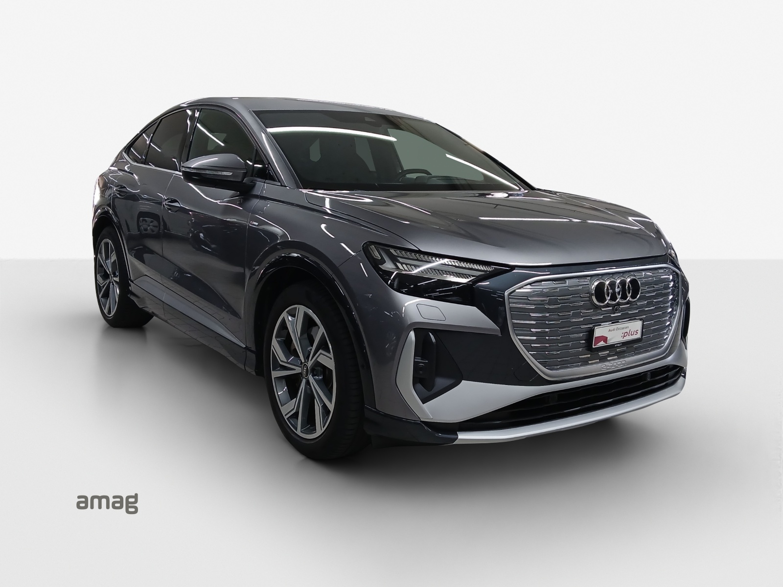 AUDI Q4 Sportback e-tron 50 quattro-image-6