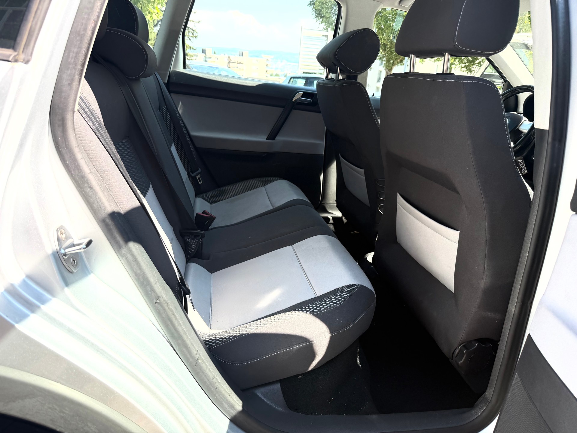 VW CrossPolo 1.4 16V Automatic-image-14