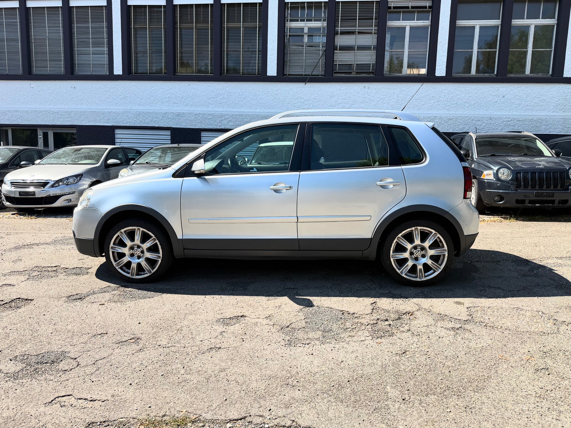VW CrossPolo 1.4 16V Automatic-image-7
