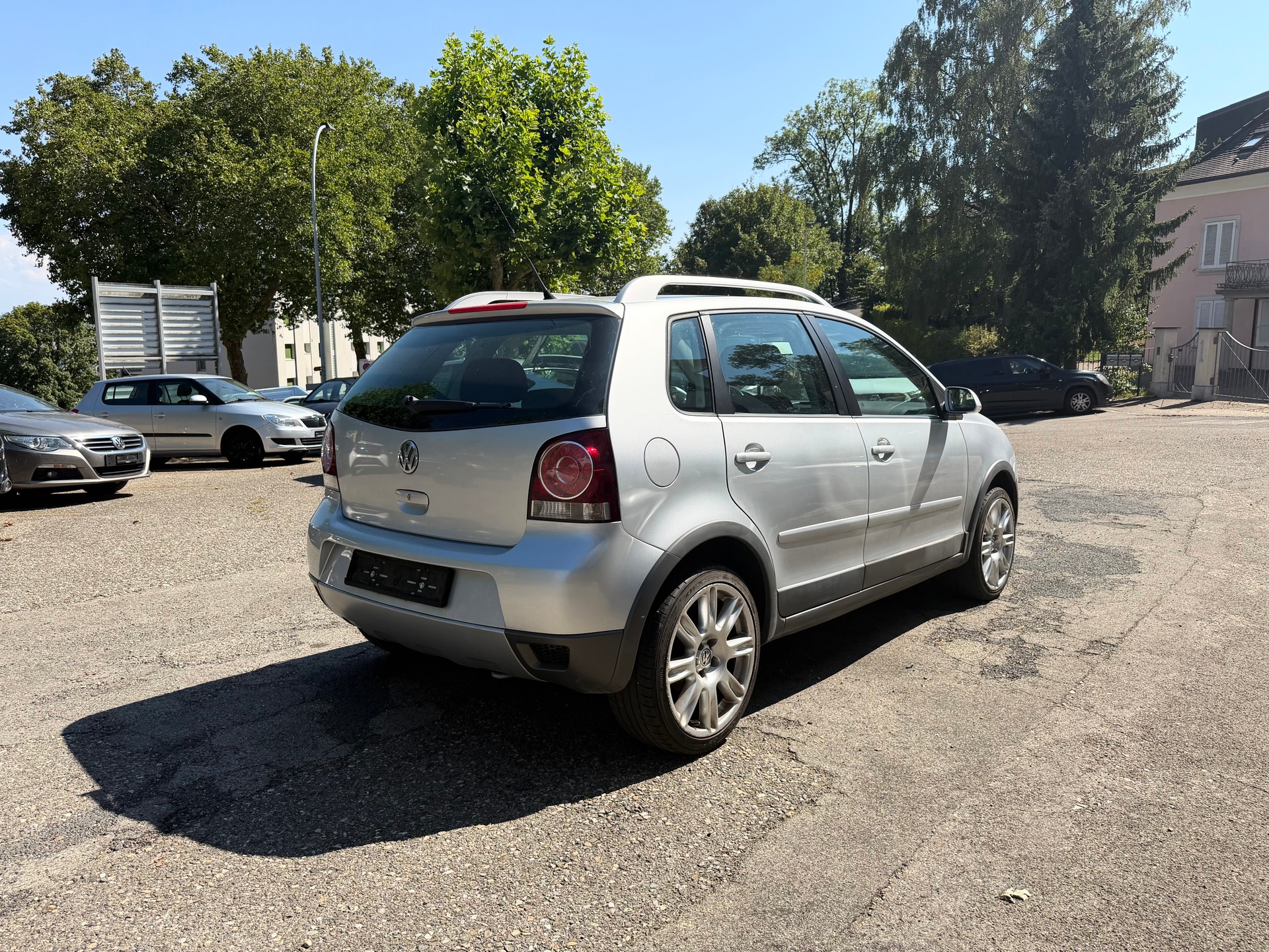 VW CrossPolo 1.4 16V Automatic-image-4