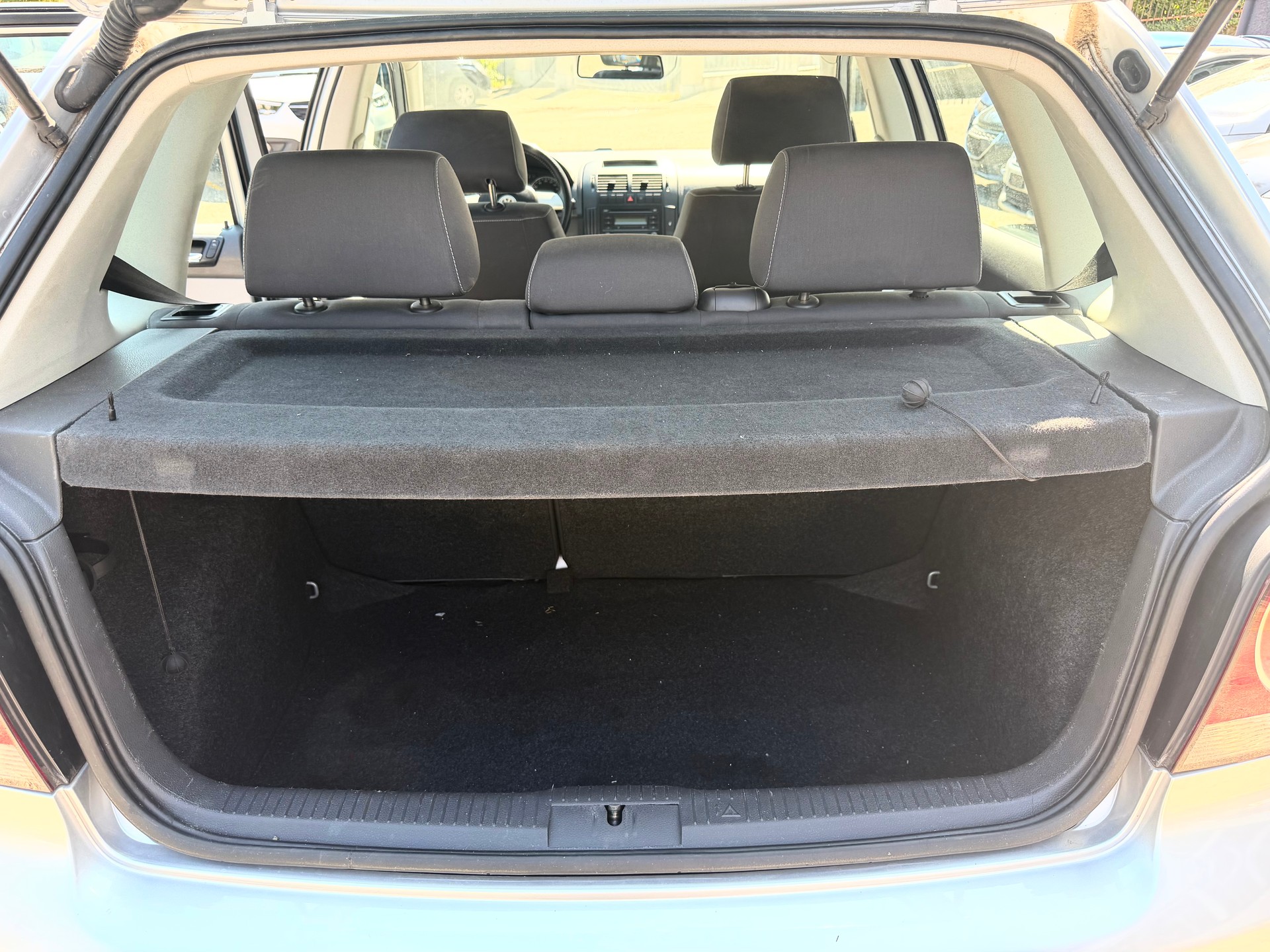 VW CrossPolo 1.4 16V Automatic-image-9