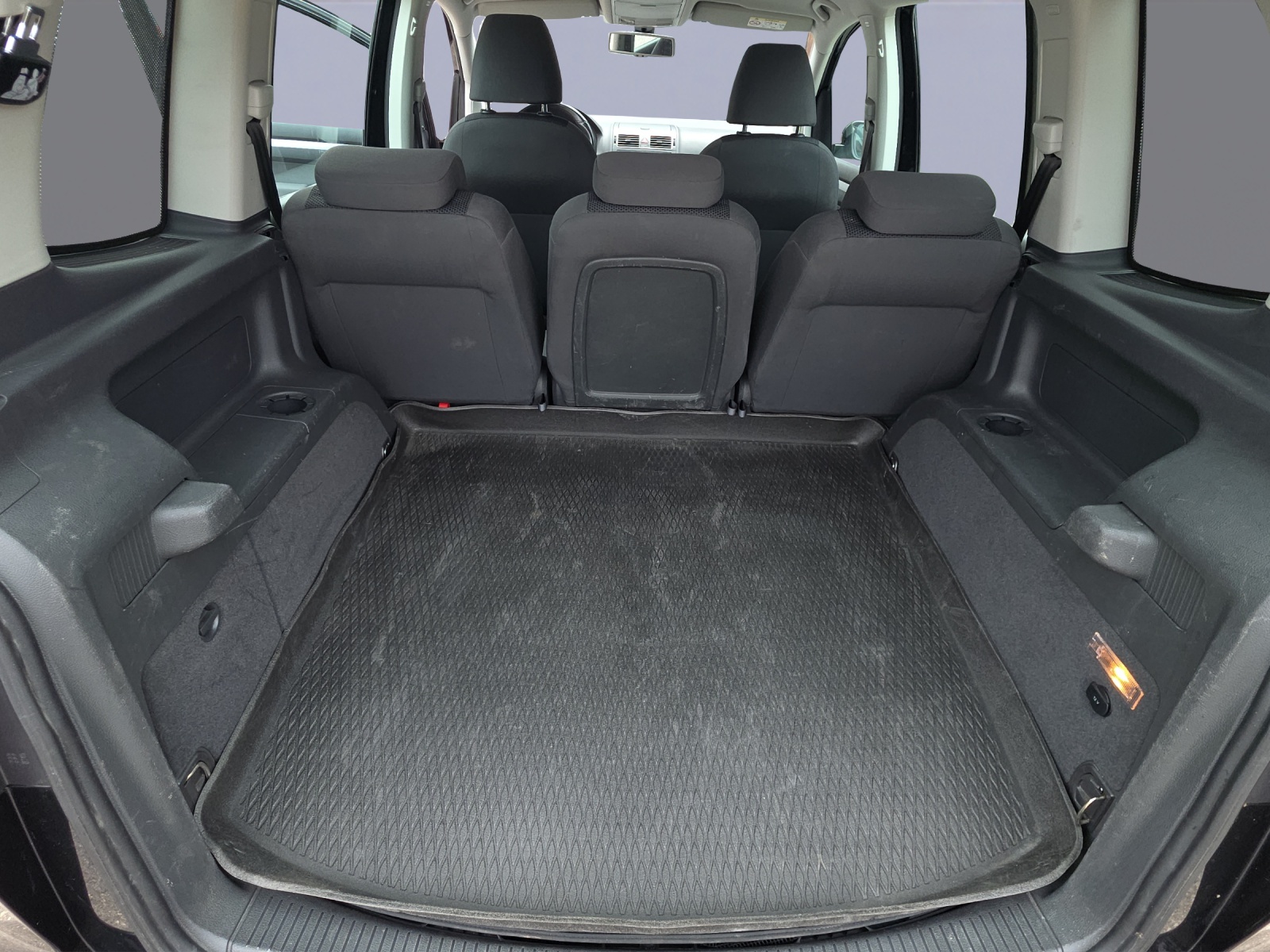 VW Touran 1.6 TDI Trendline / Ab MFK-image-11