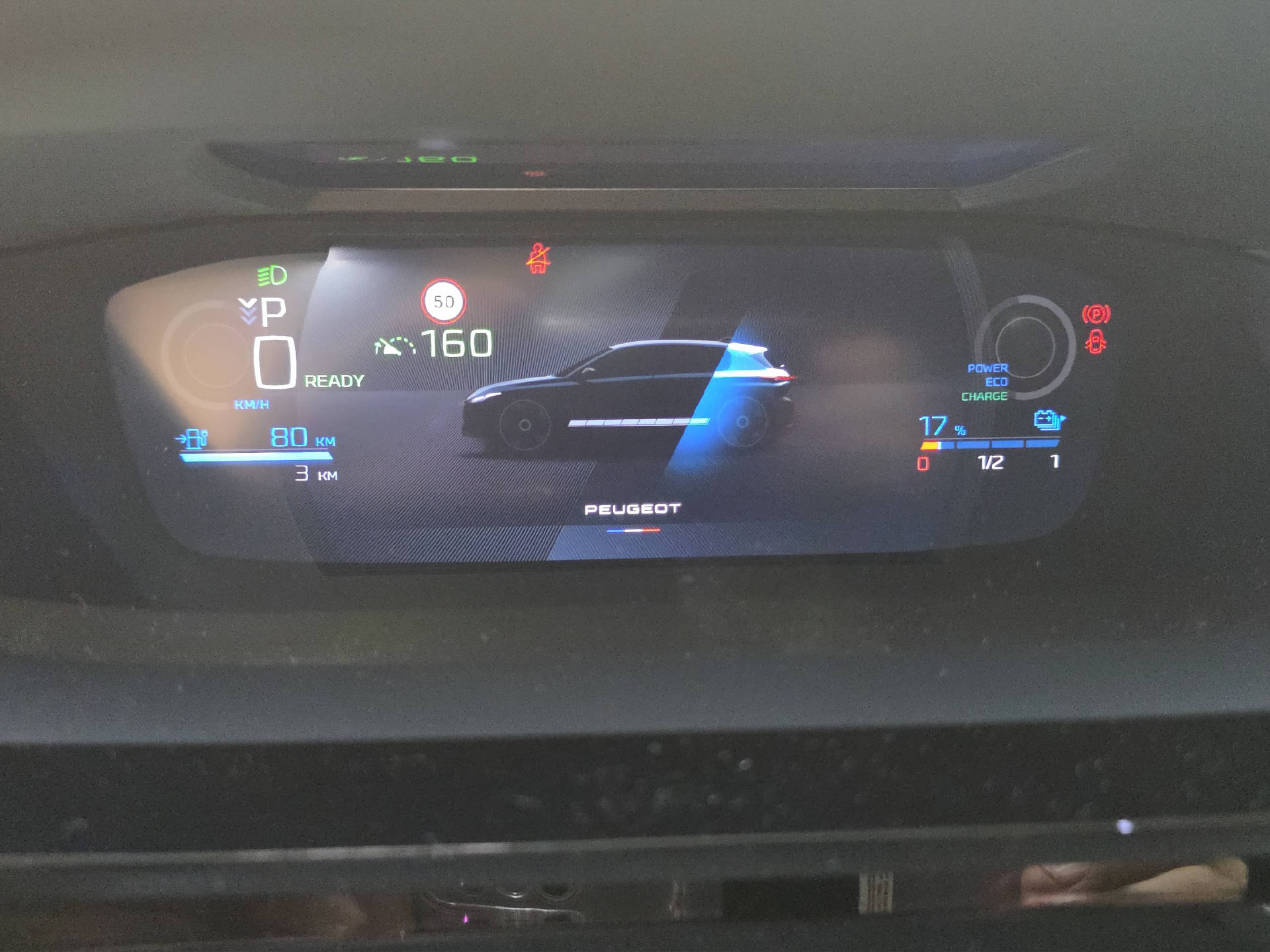 PEUGEOT E-308 GT-image-6