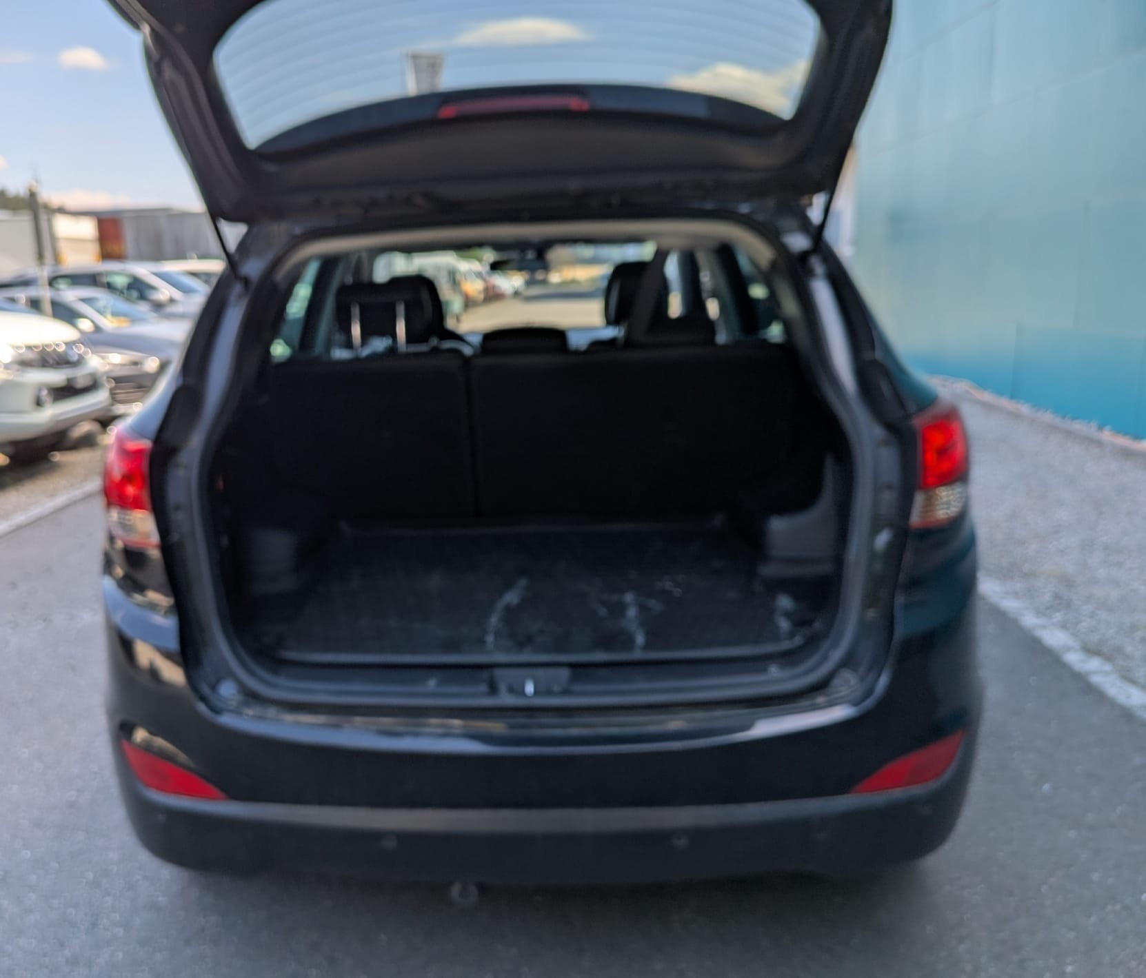 HYUNDAI iX 35 2.0 CRDi Style 4WD-image-9