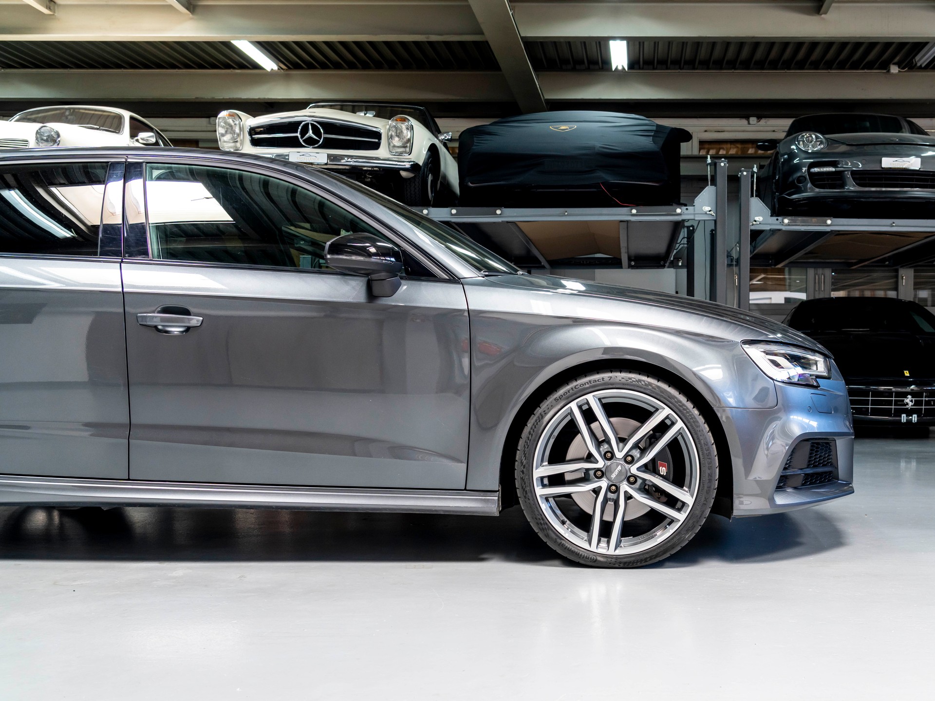 AUDI S3 Sportback 2.0 TFSI quattro S-tronic-image-9