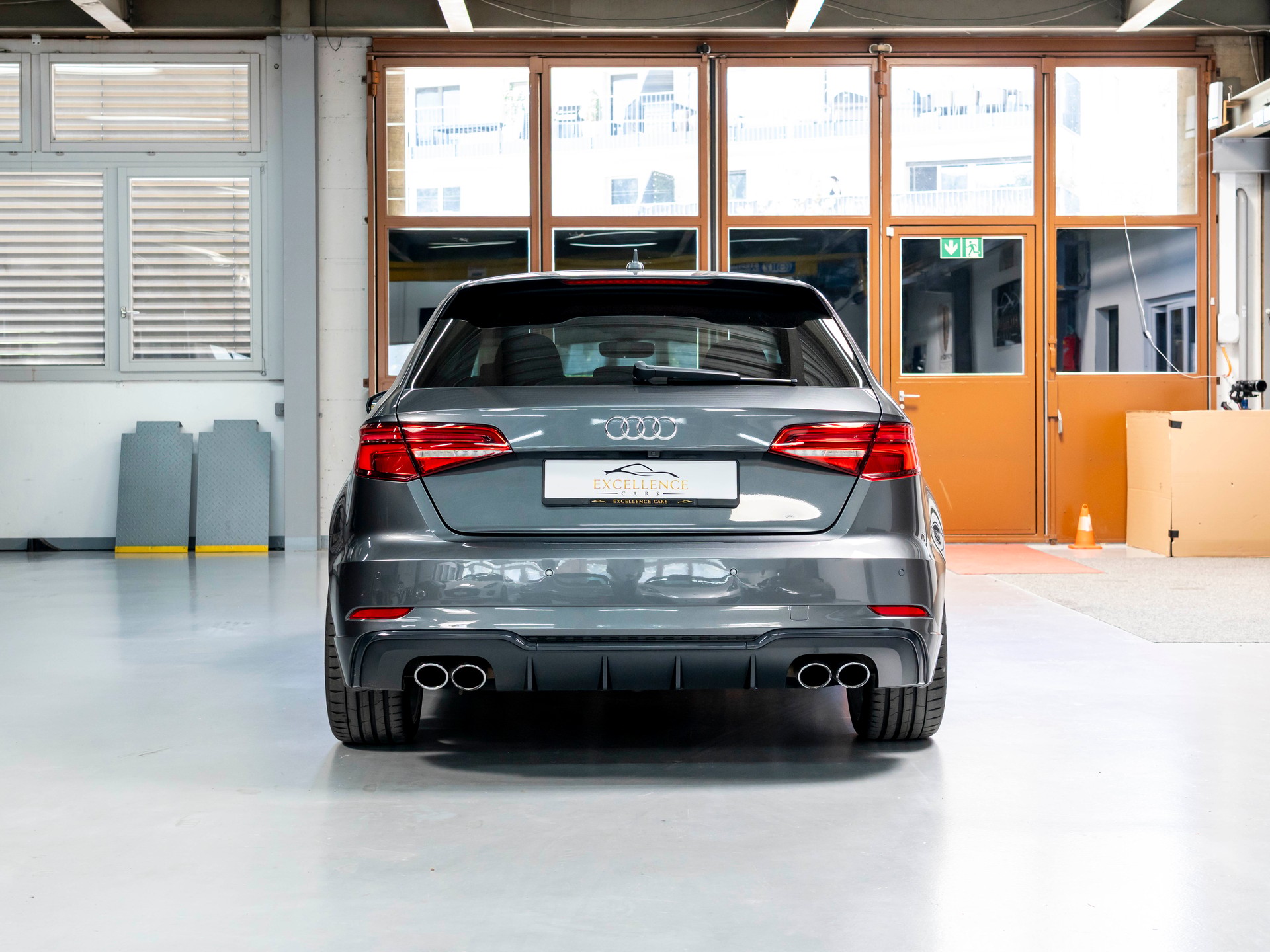 AUDI S3 Sportback 2.0 TFSI quattro S-tronic-image-6