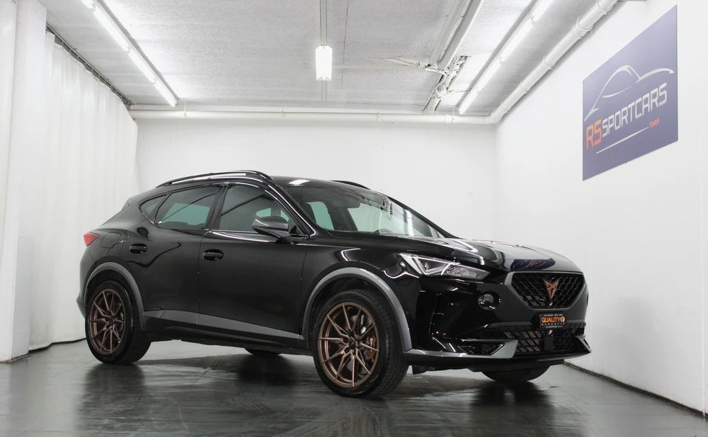 CUPRA Formentor 2.0TSI VZ 4Drive DSG/ Sport Schalensitze/ Anhängerkupplung/ CH-Fahrzeug mit Werksgarantie-image-0