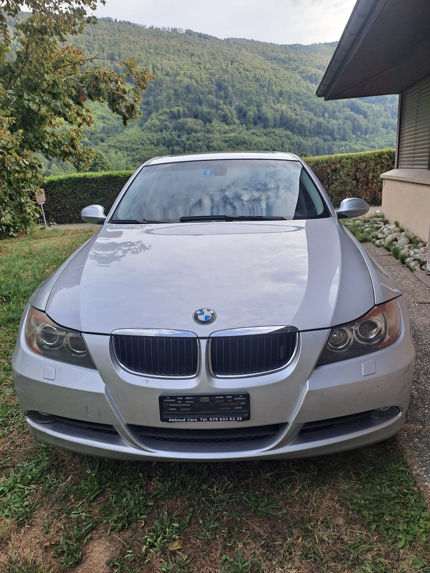 BMW 325-image-2