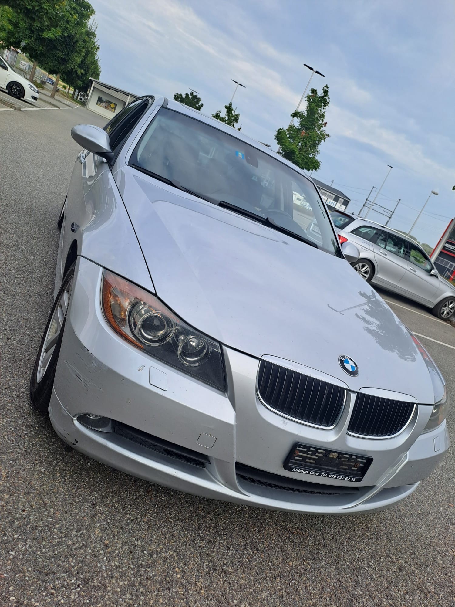 BMW 325-image-1