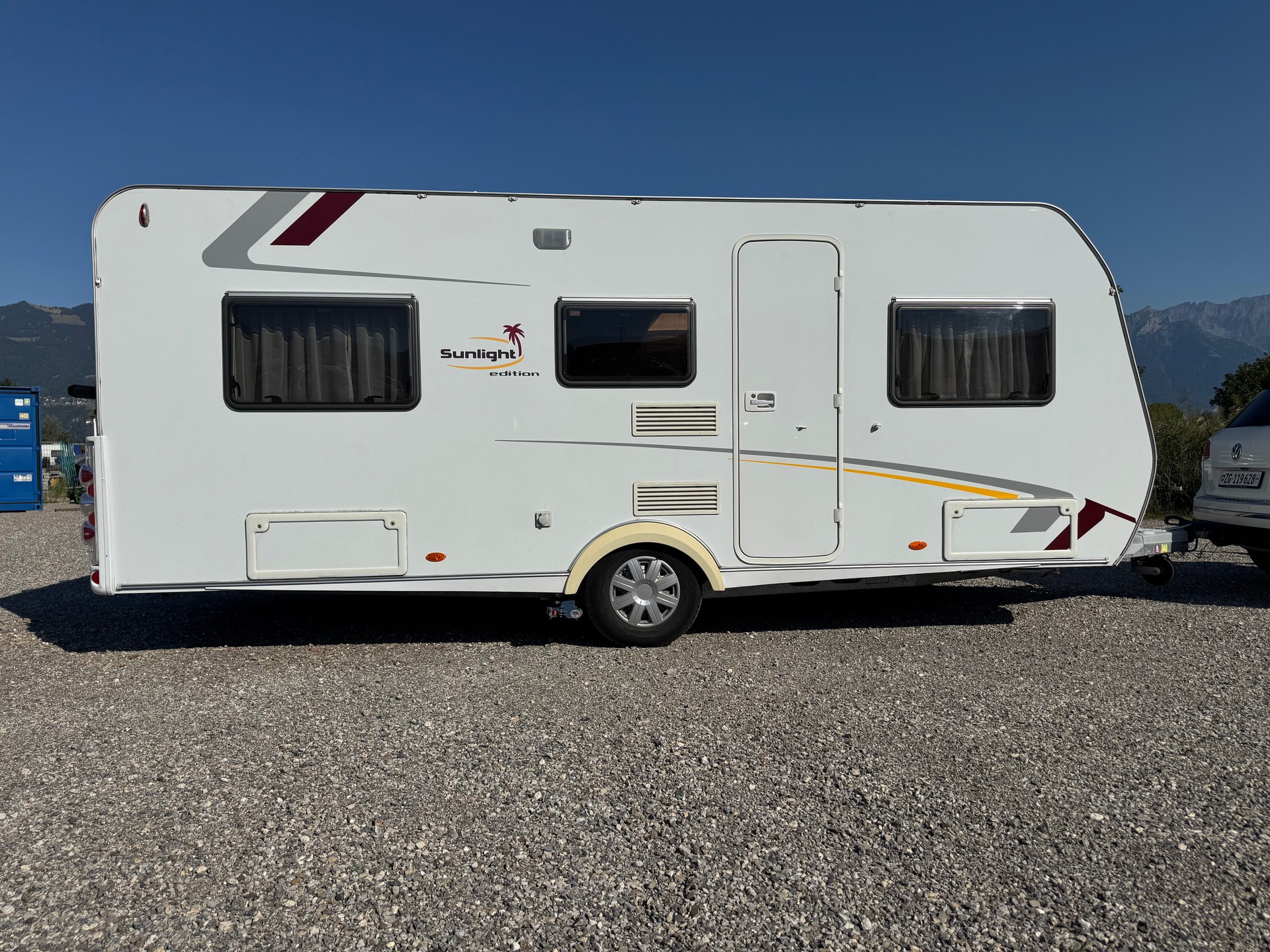 SUNLIGHT Capron C520 - Mover - 2 x Einzel Längsbett - 2 x Vorzeit Winter & Sommer