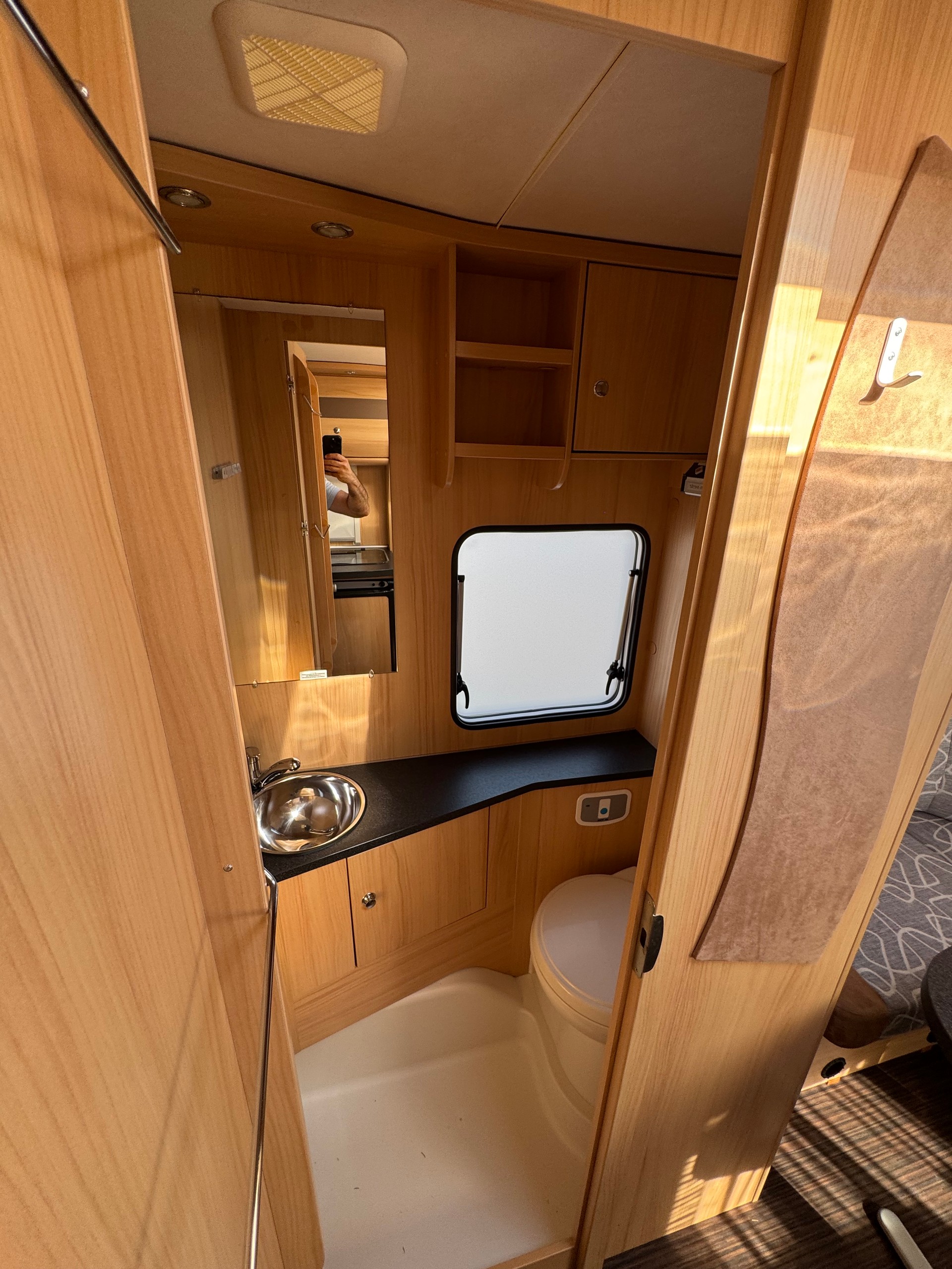 SUNLIGHT Capron C520 - Mover - 2 x Einzel Längsbett - 2 x Vorzeit Winter & Sommer-image-15