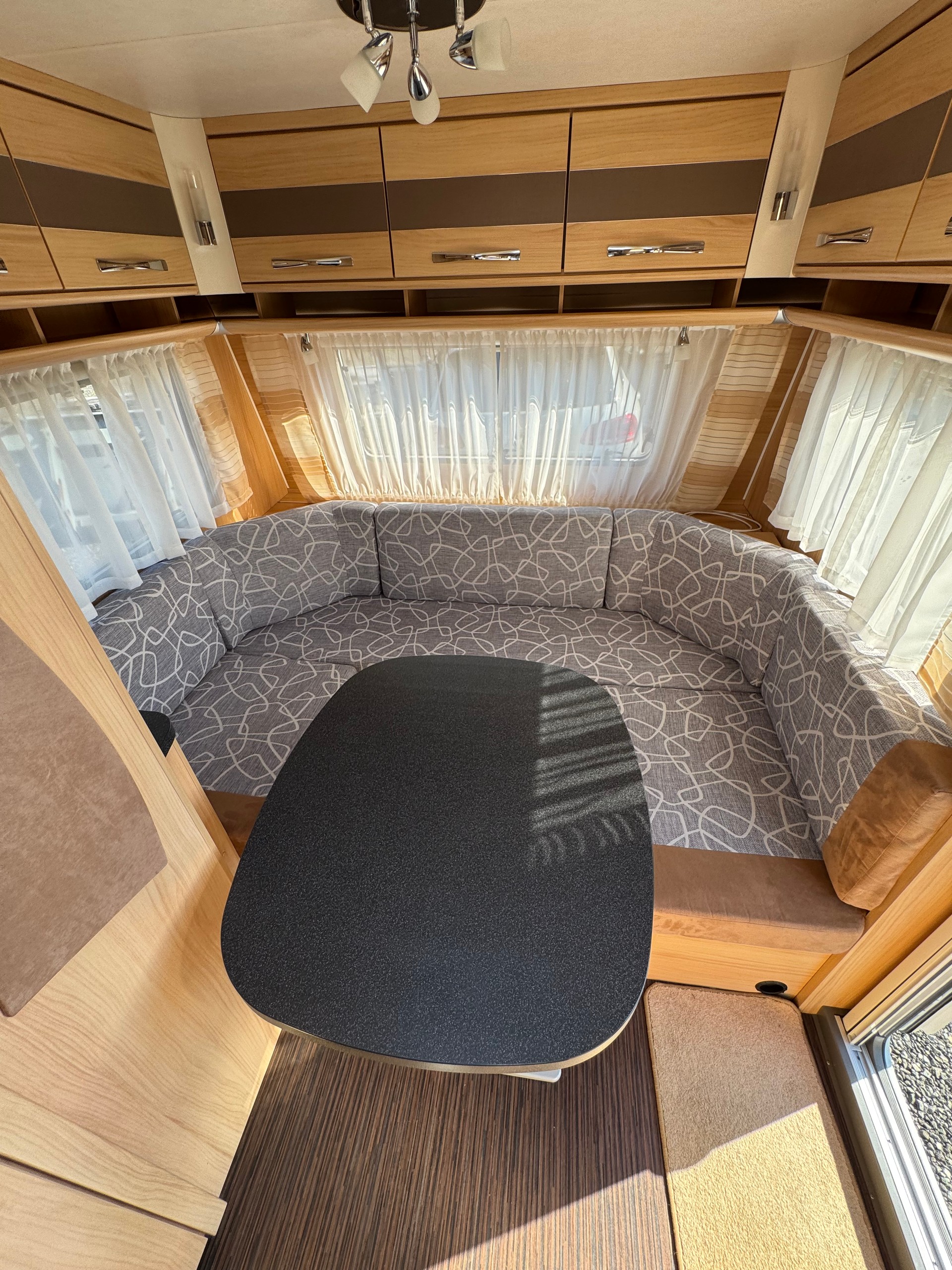 SUNLIGHT Capron C520 - Mover - 2 x Einzel Längsbett - 2 x Vorzeit Winter & Sommer-image-8