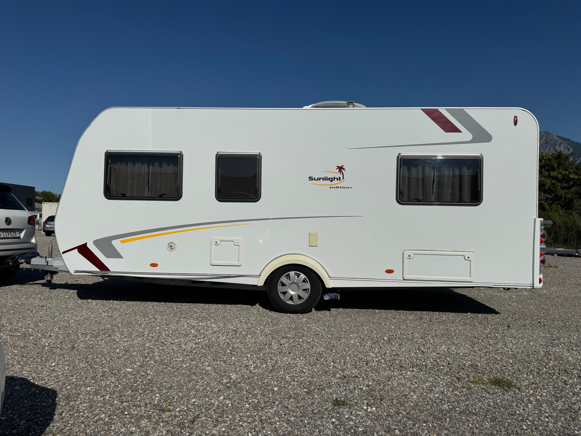SUNLIGHT Capron C520 - Mover - 2 x Einzel Längsbett - 2 x Vorzeit Winter & Sommer-image-1