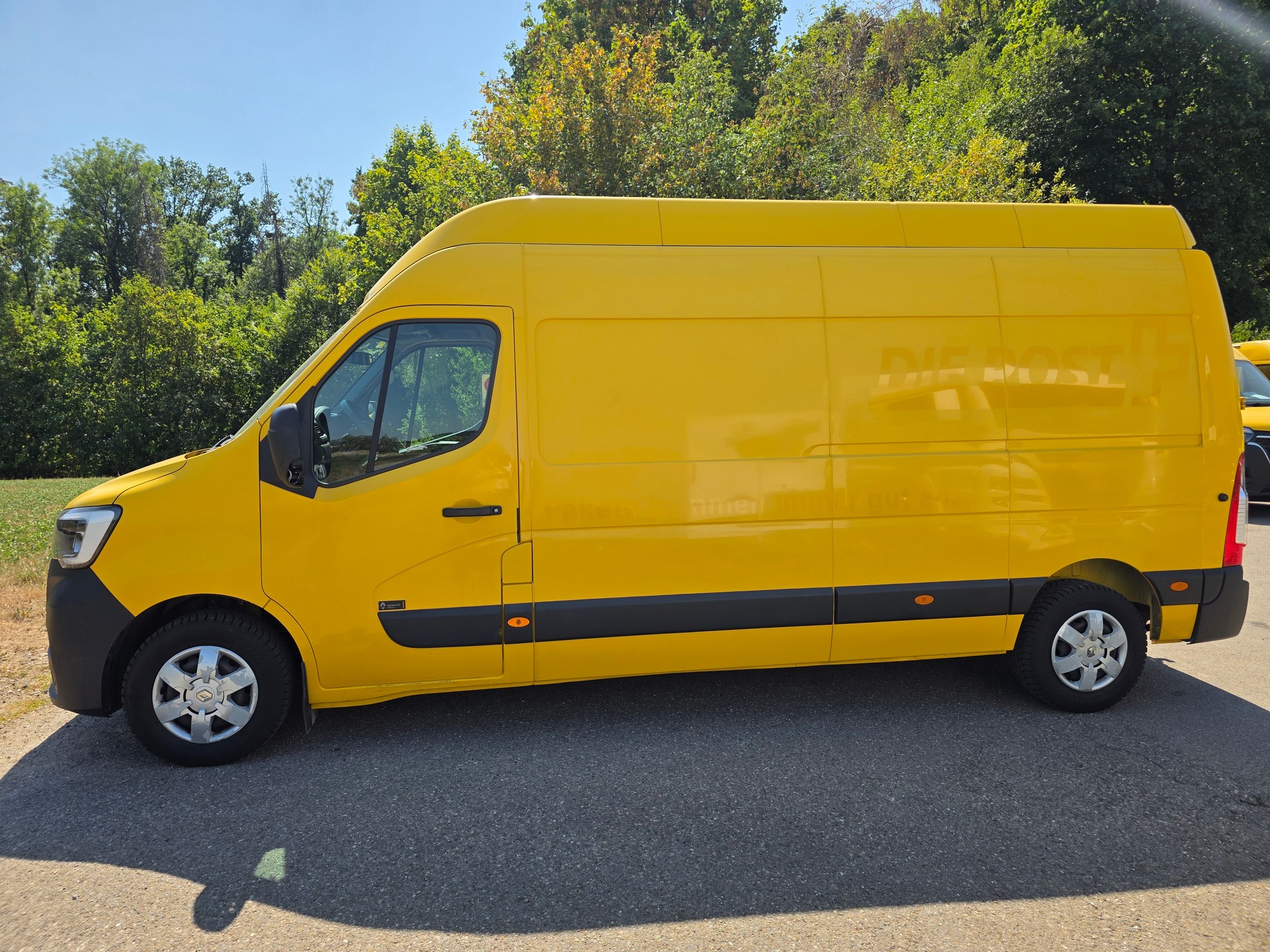 RENAULT Master T35 2.3dCi 135 L3H3-image-4