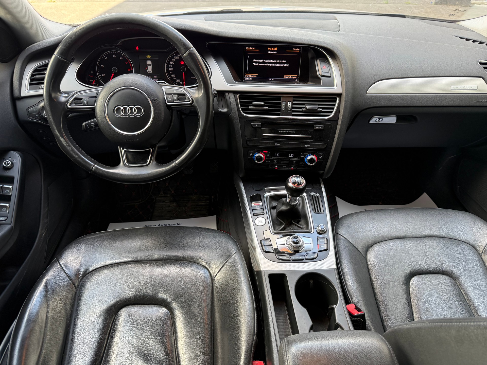 AUDI A4 Avant 2.0 TFSI quattro-image-5