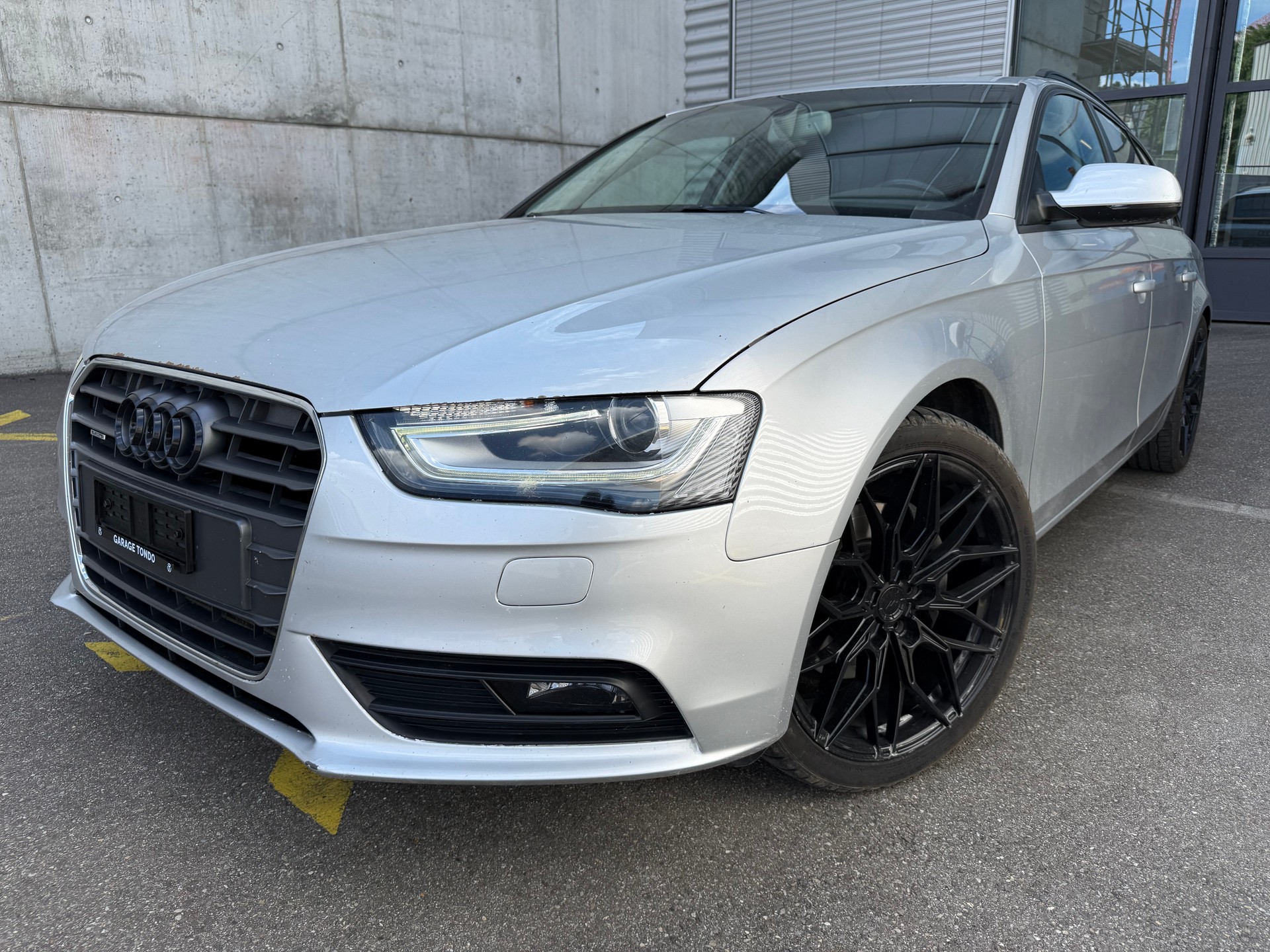 AUDI A4 Avant 2.0 TFSI quattro
