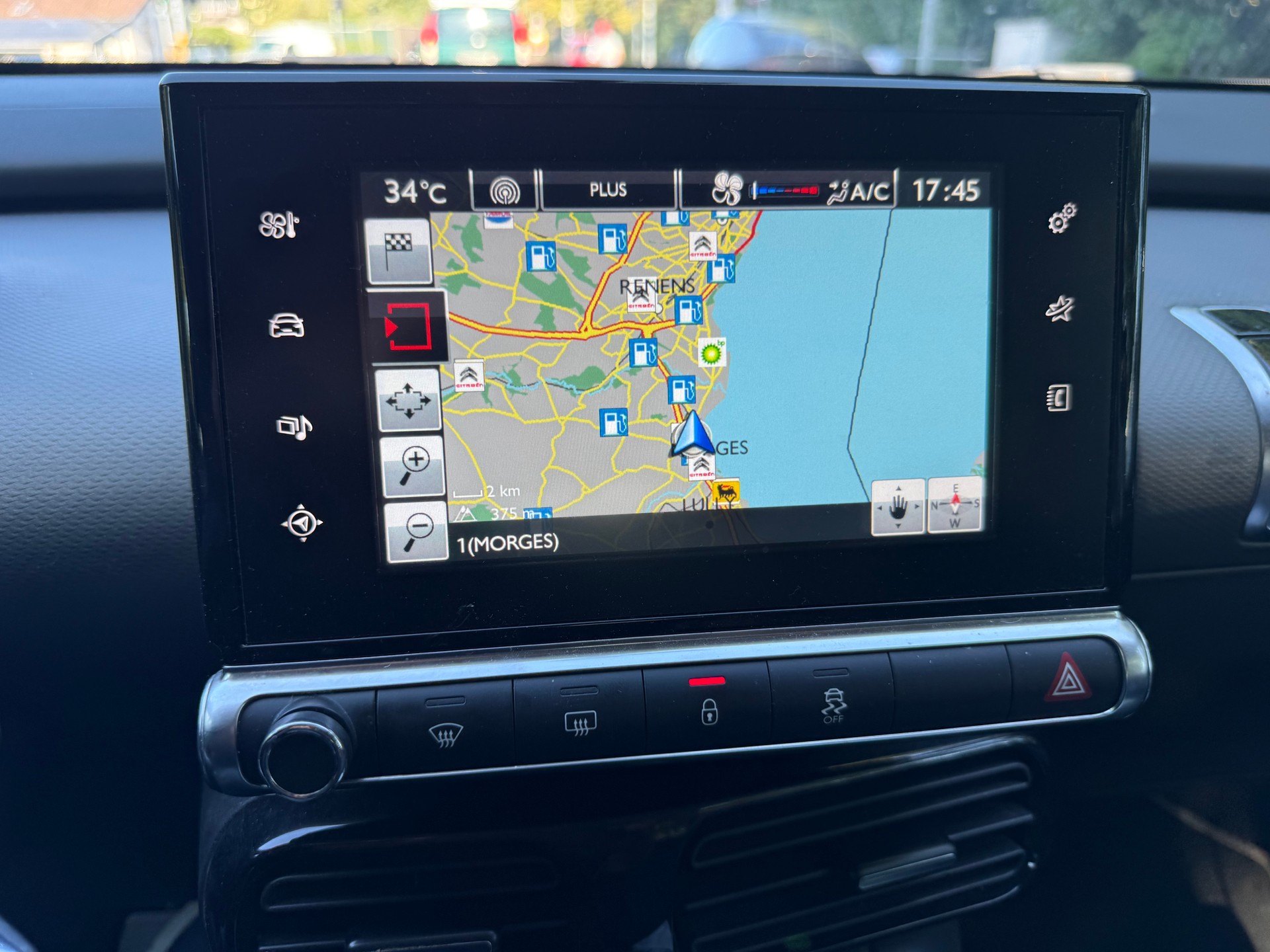 CITROEN C4 Cactus 1.2 VTi Shine Edition-image-8