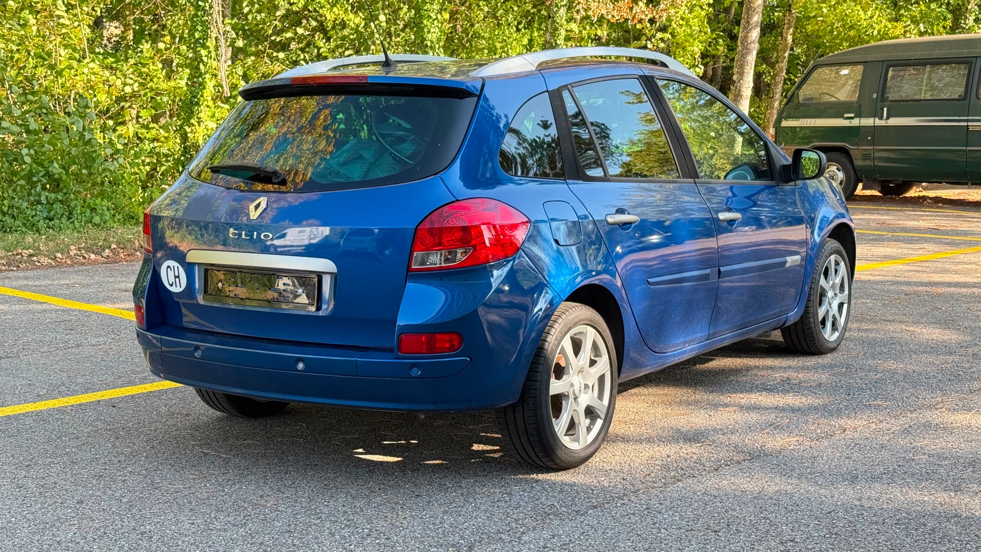 RENAULT Clio 1.2 16V Turbo Exception-image-3