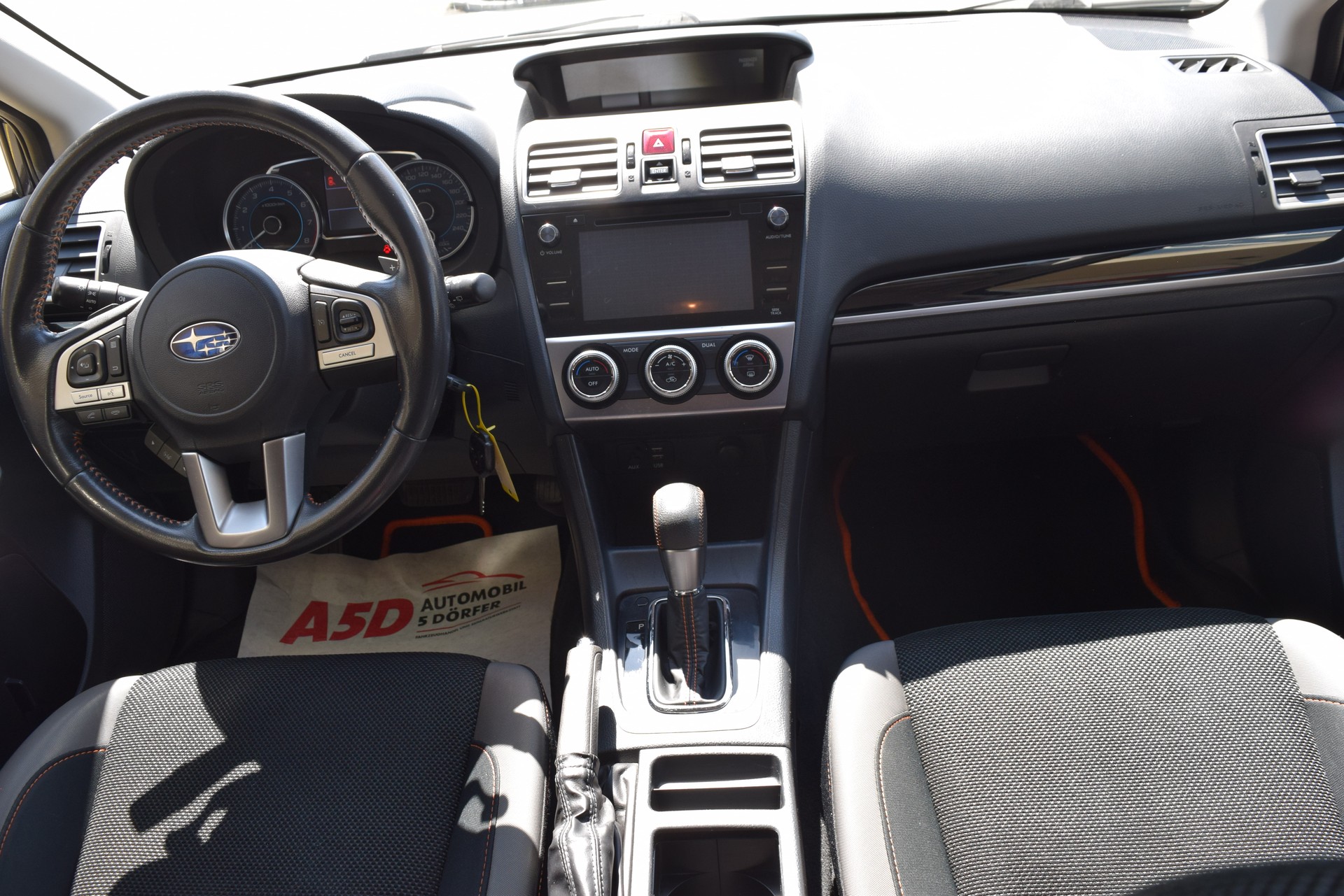 SUBARU XV 2.0 Swiss Two AWD CVT-image-11
