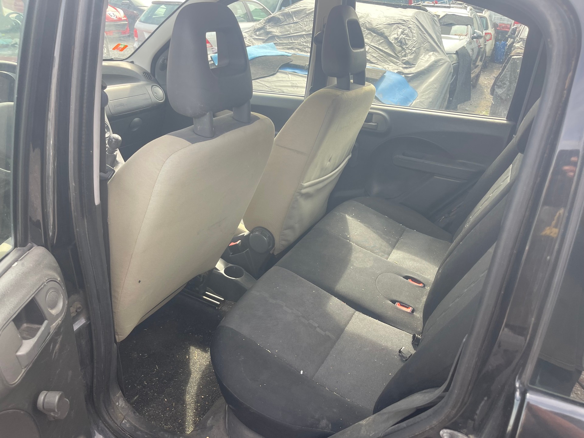 FIAT Panda 1.3 16V JTD 4x4 (Trekking)-image-4