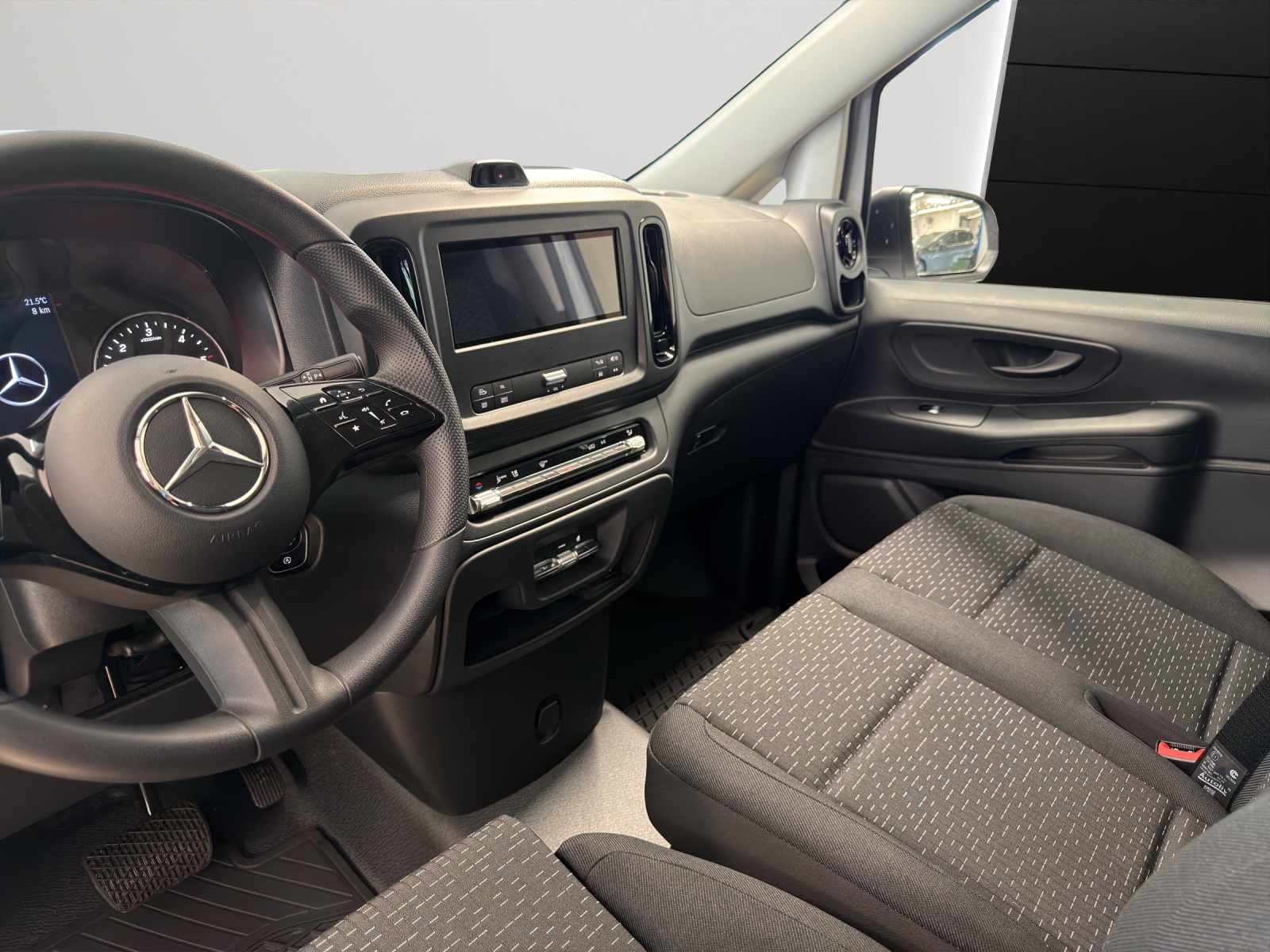 MERCEDES-BENZ Vito 114 KA PRO 3200mm L WORKER 4x4-image-10
