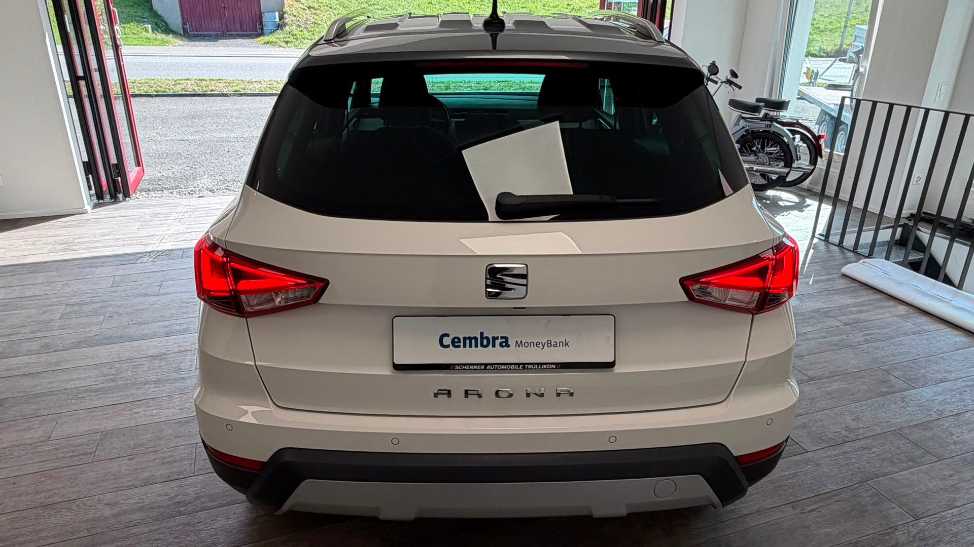 SEAT Arona 1.0 TSI 115 Xcellence DSG-image-3